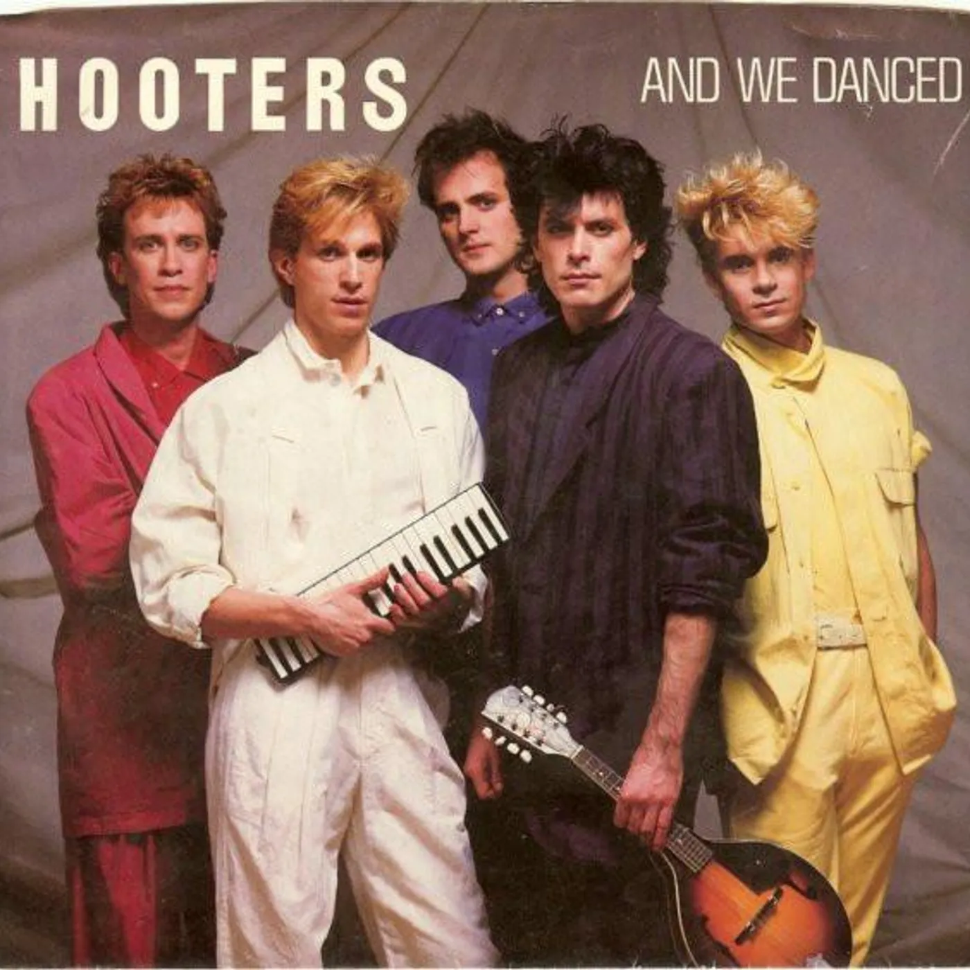 The Hooters & WE DANCED CD
