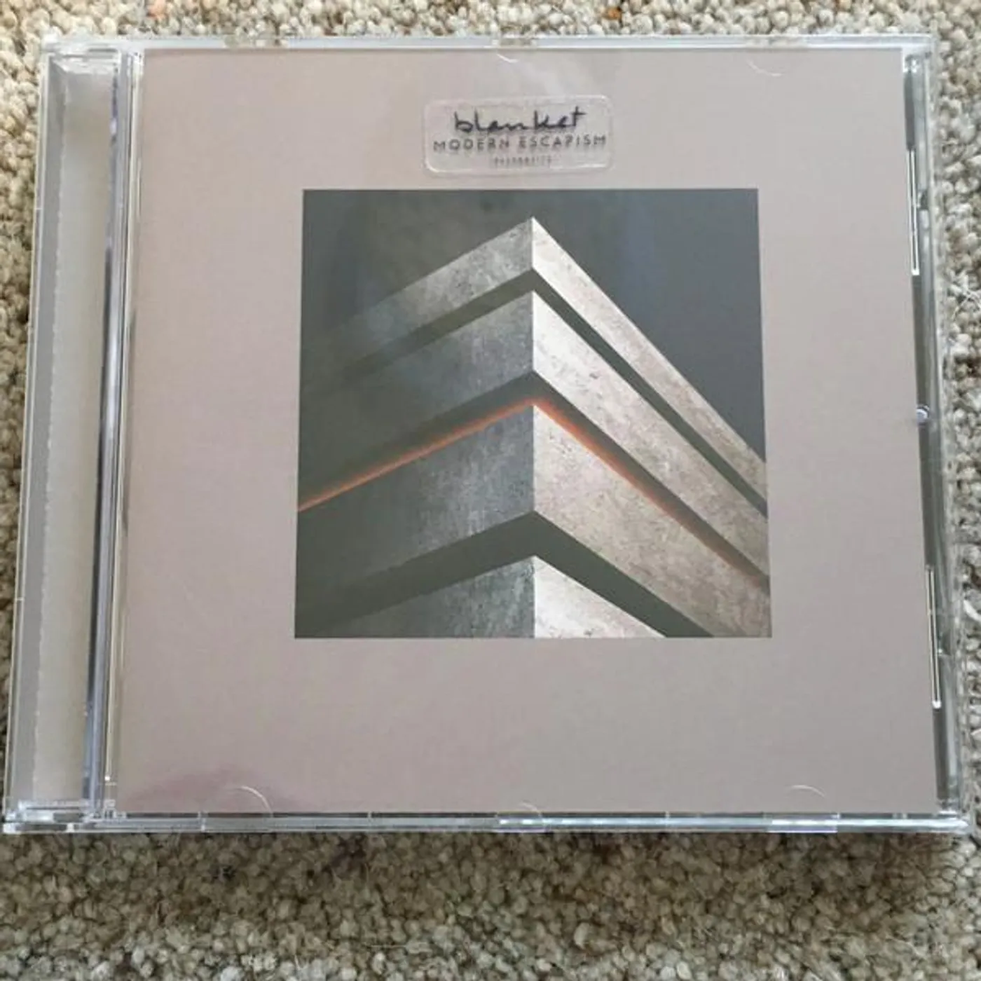 Blanket MODERN ESCAPISM CD