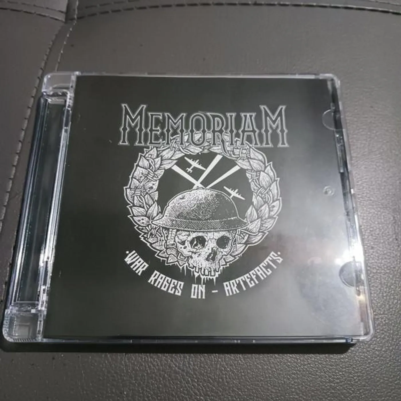 Memoriam WAR RAGES ON / ARTEFACT CD
