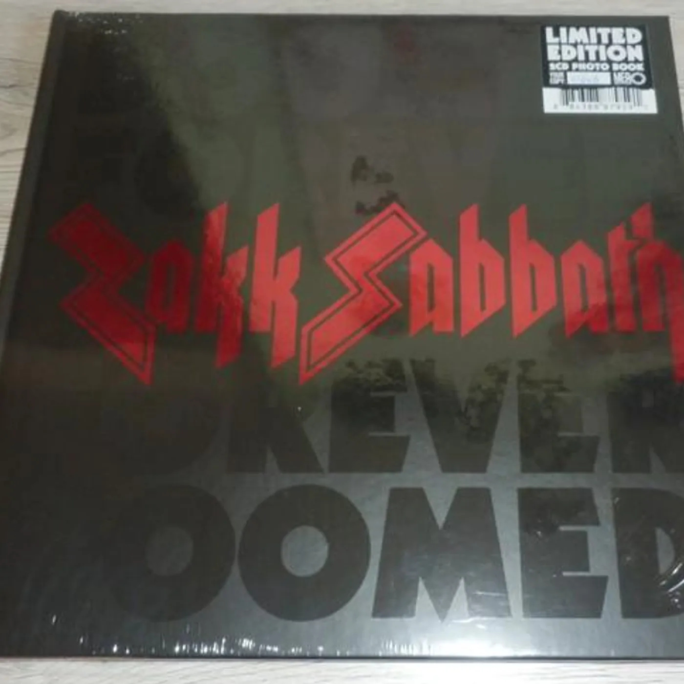 Zakk Sabbath DOOMED FOREVER FOREVER DOOMED (CD/ARTBOOK) CD