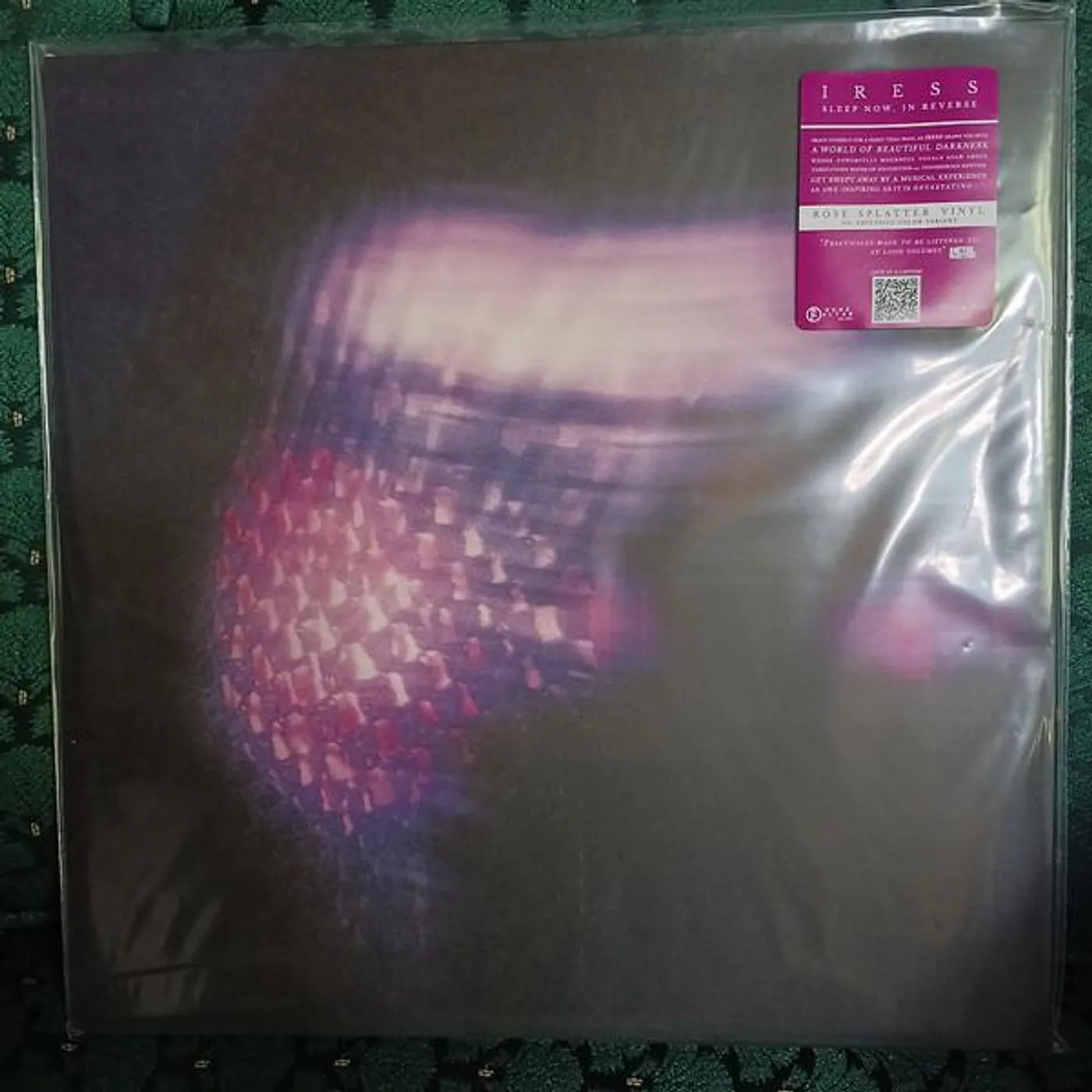 Iress SLEEP NOW IN REVERSE Vinyl Record