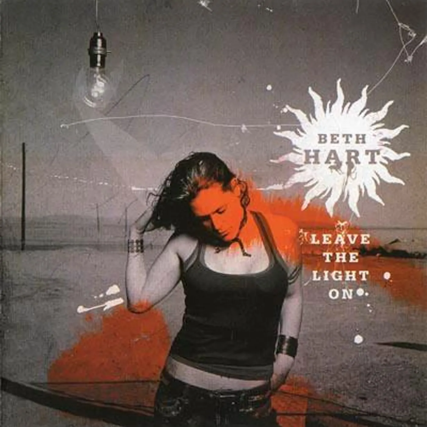 Beth Hart LEAVE THE LIGHT ON CD