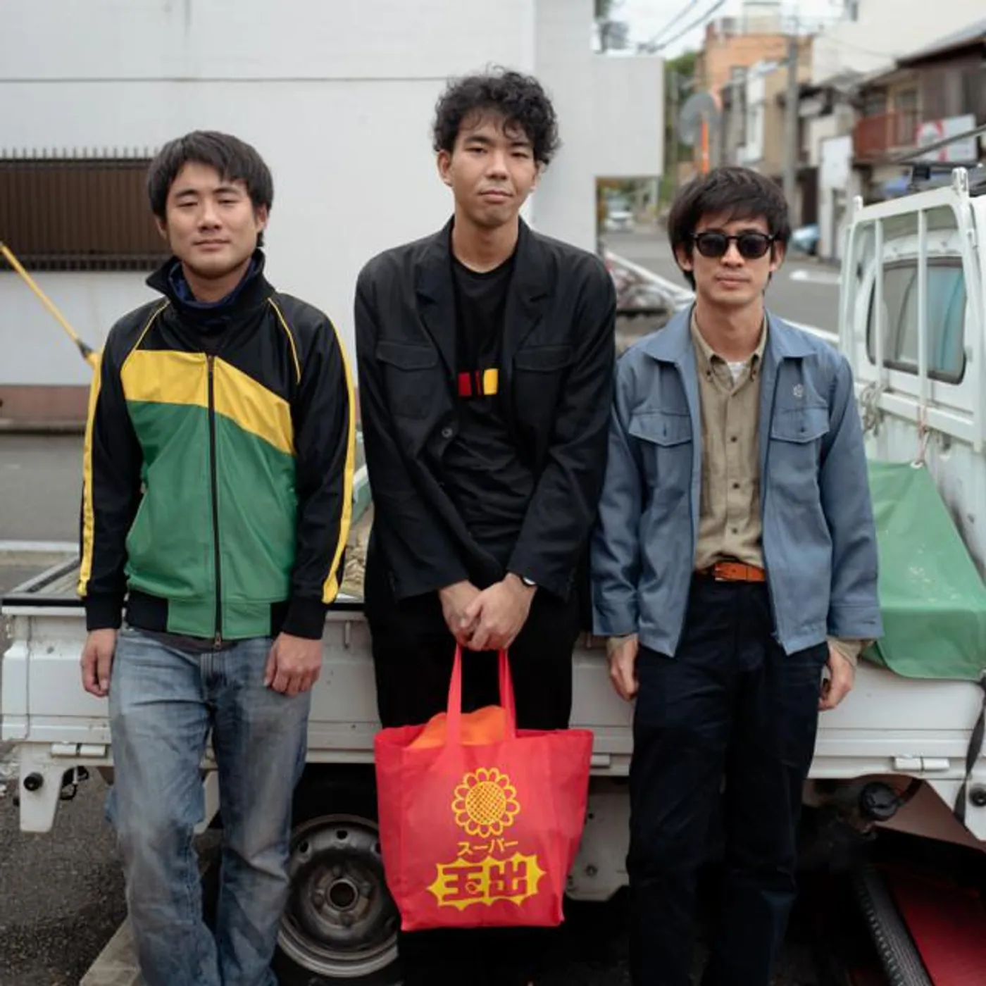 本日休演 Brand Page