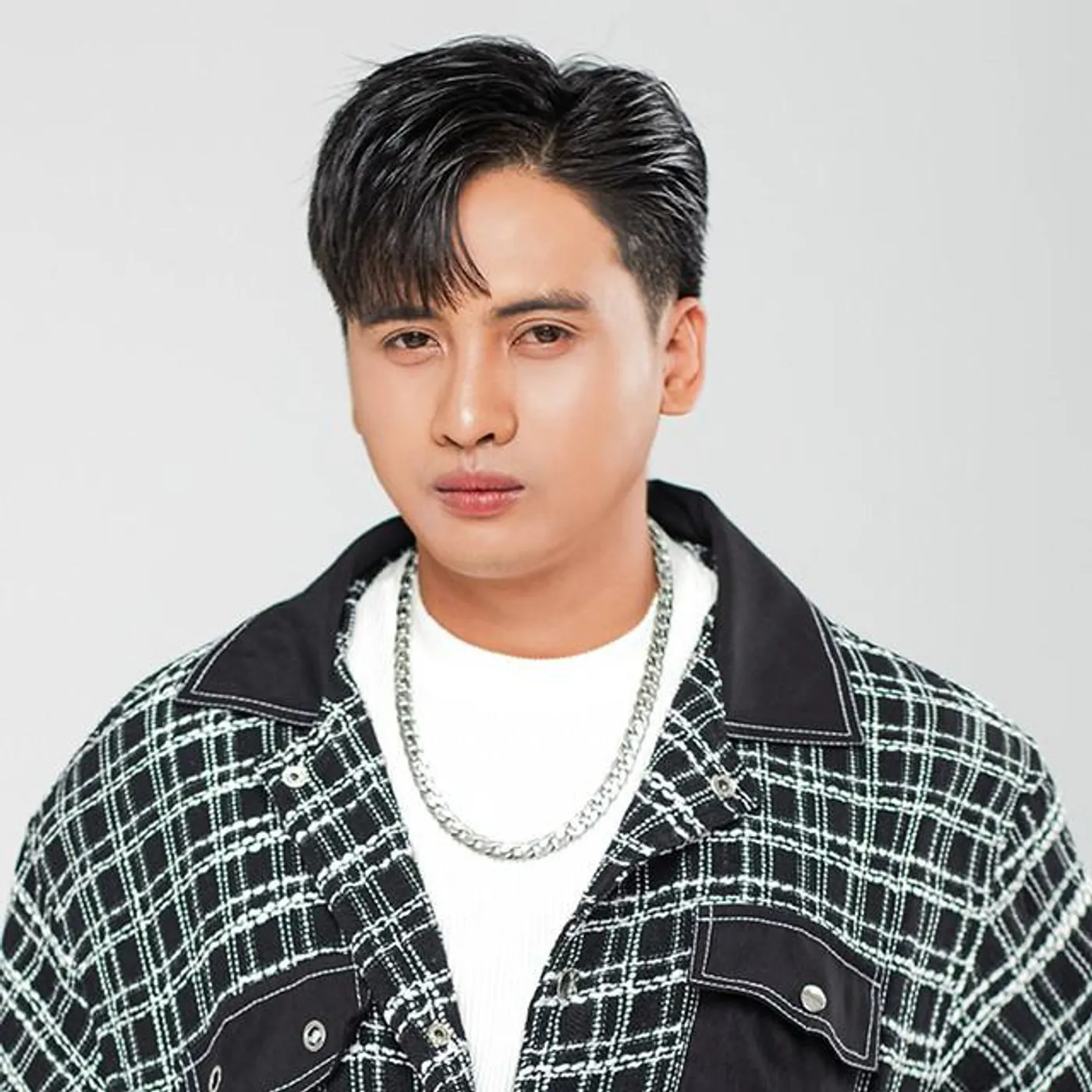 เบนซ์ เมืองเลย