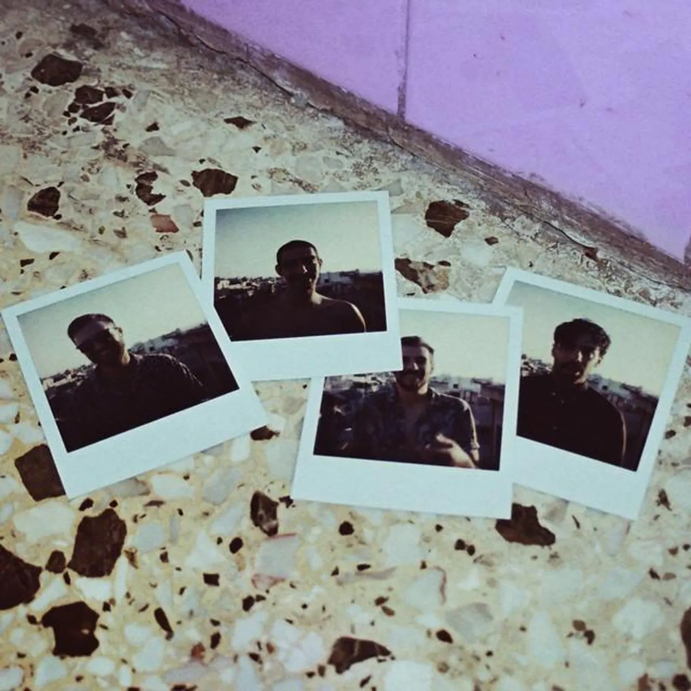 Μινέρβα Brand Page