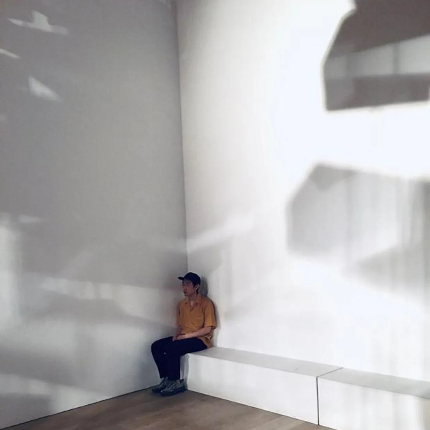 よあけ Brand Page