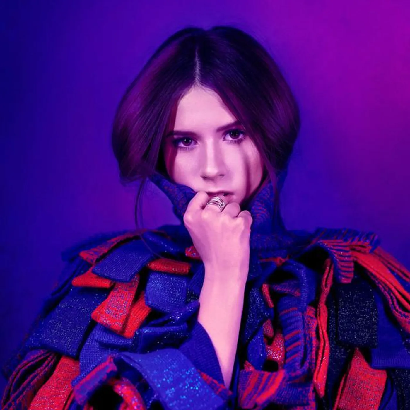 Roksana Węgiel Brand Page