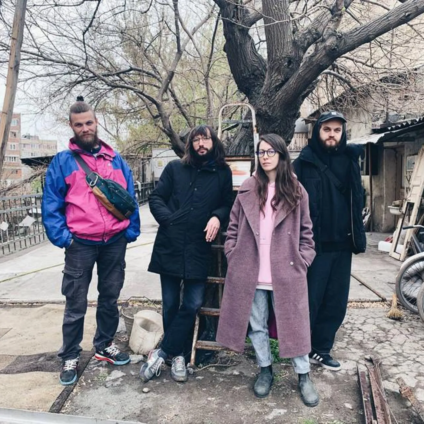 На Ножах Brand Page