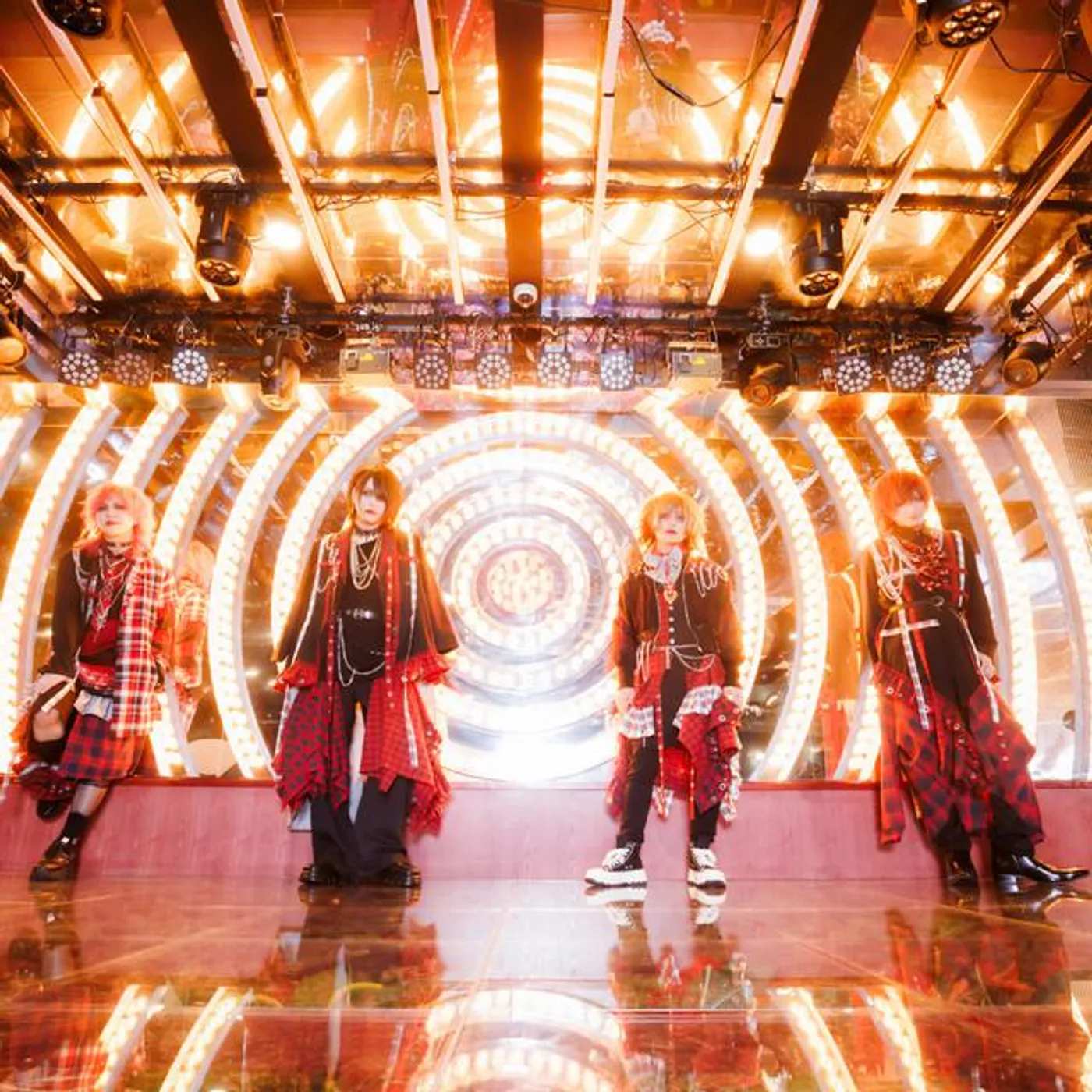 アンフィル Brand Page