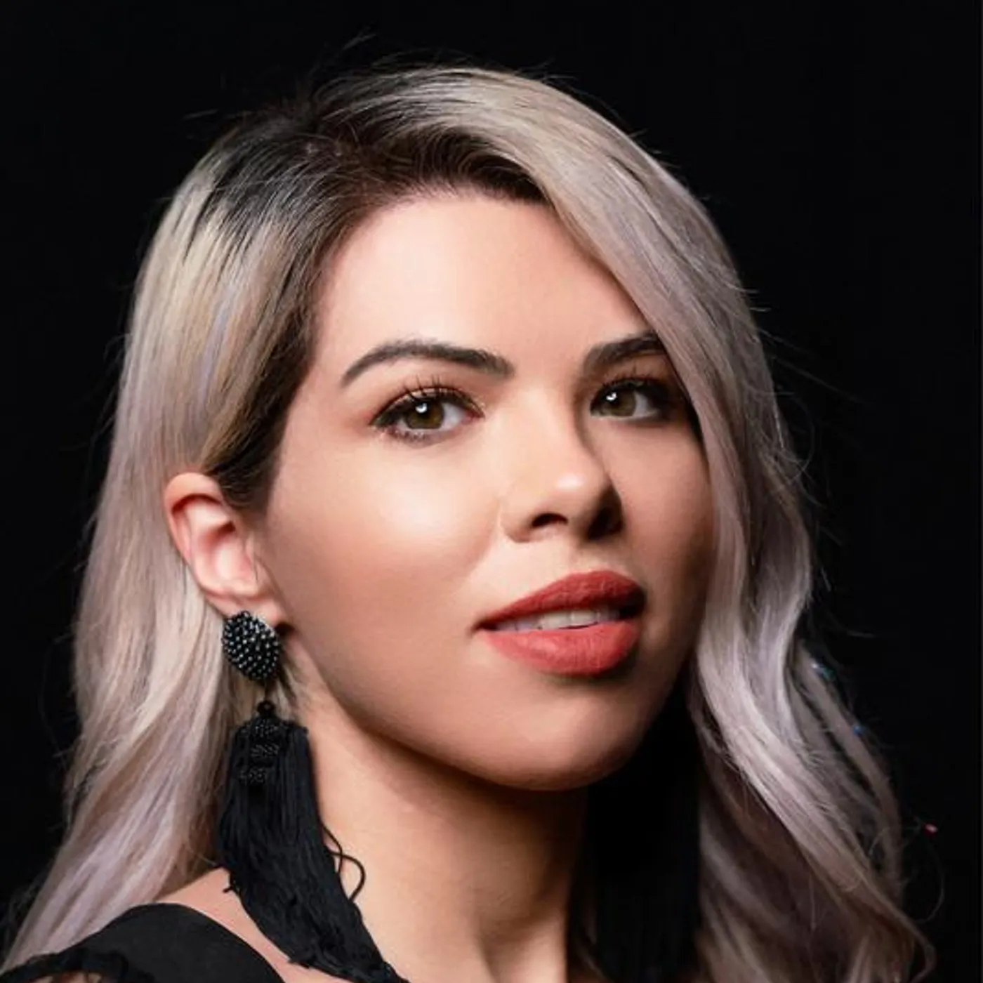 Şeyda Karadeniz Brand Page