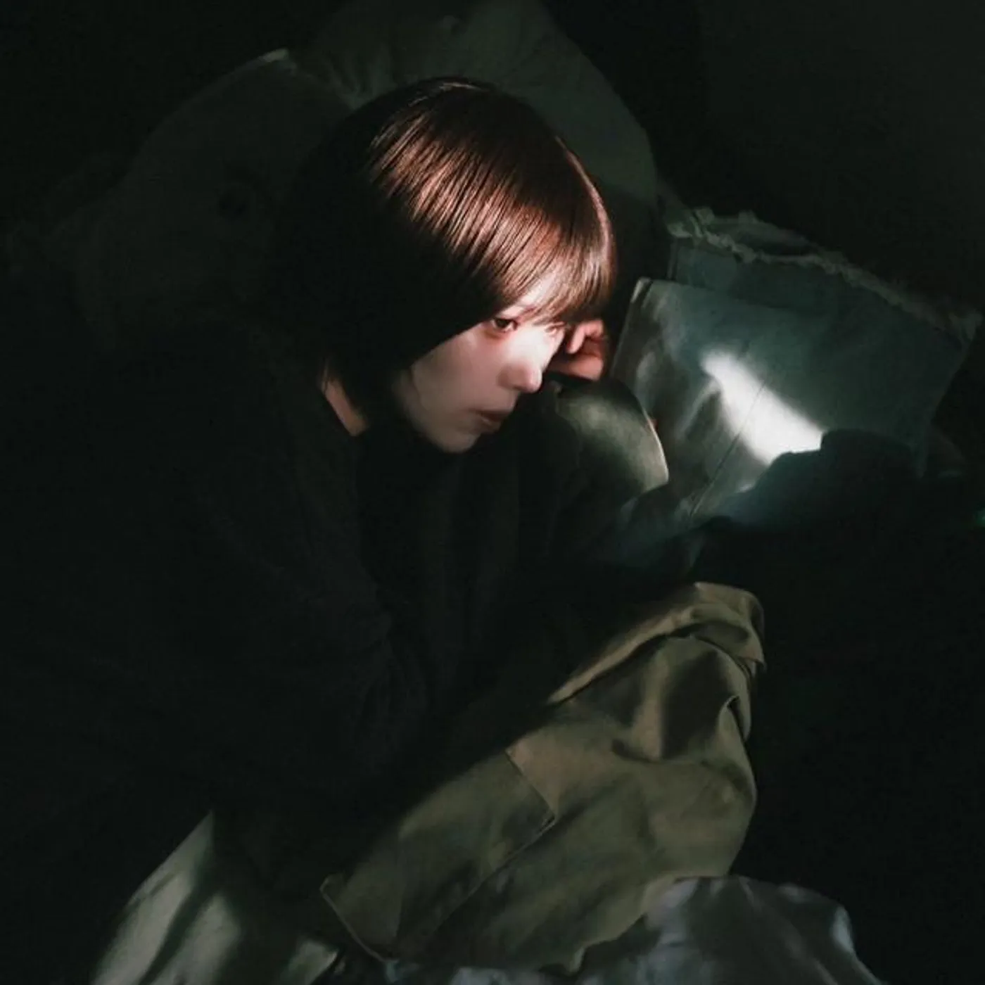 703号室 Brand Page