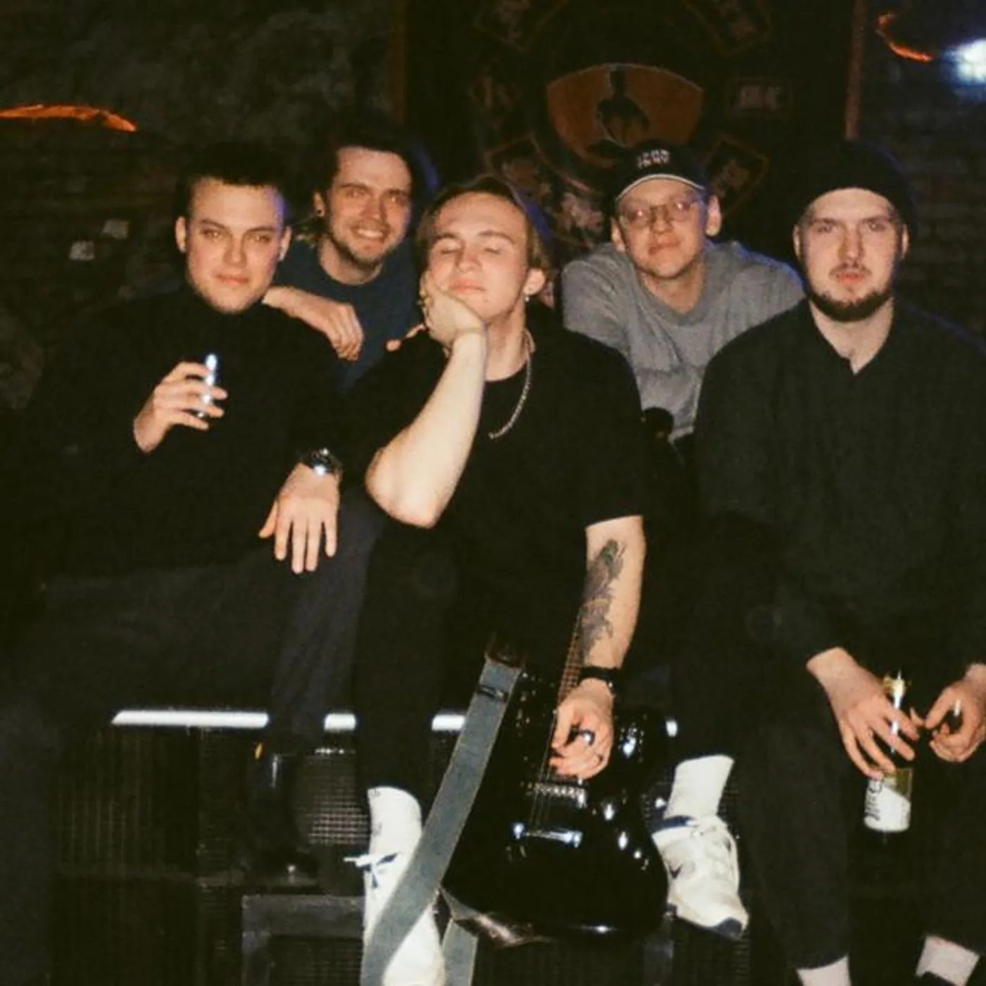 МИНУС18 Brand Page