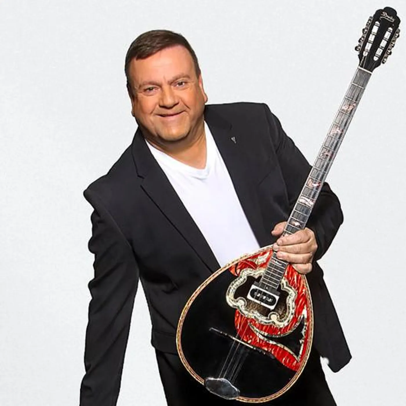 איזקיס Brand Page