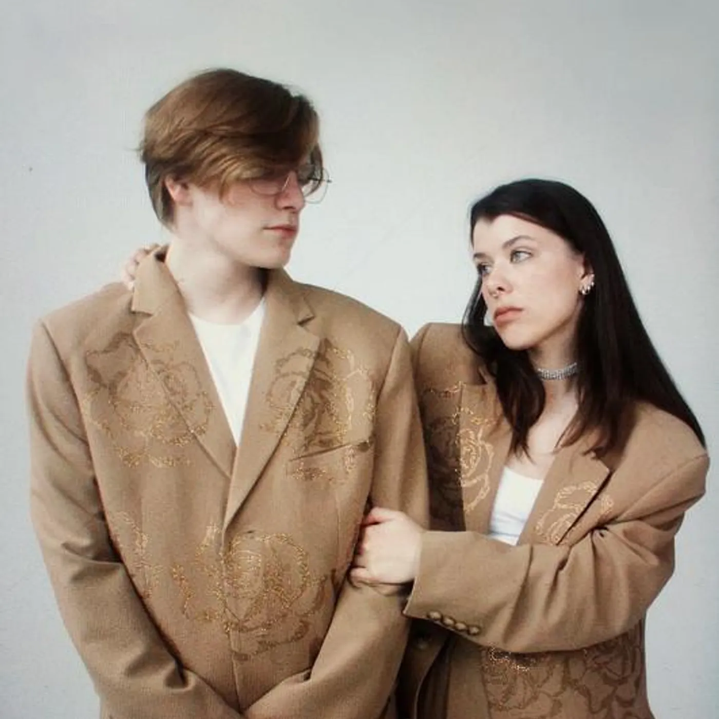 Привет Brand Page