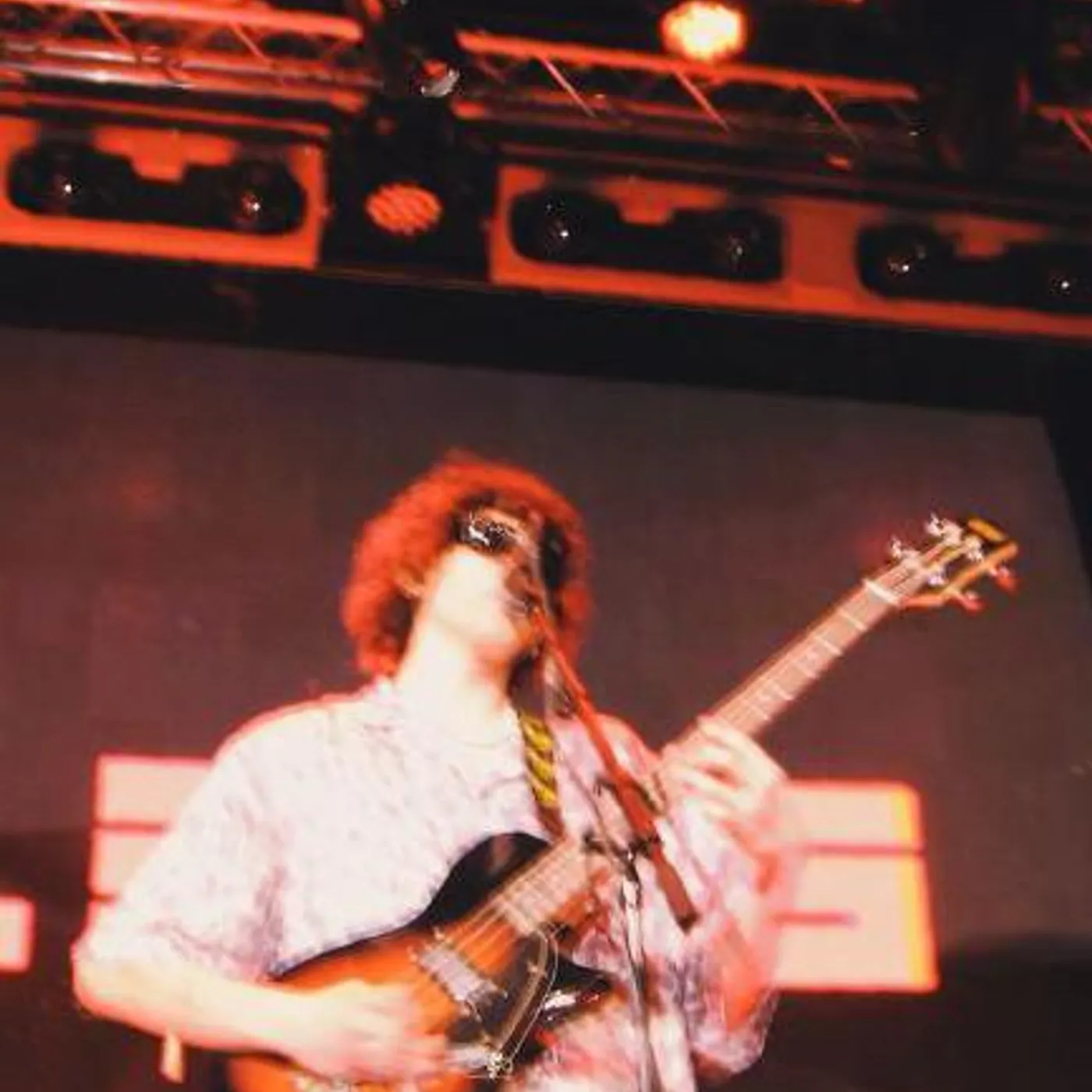 Скажи щось погане