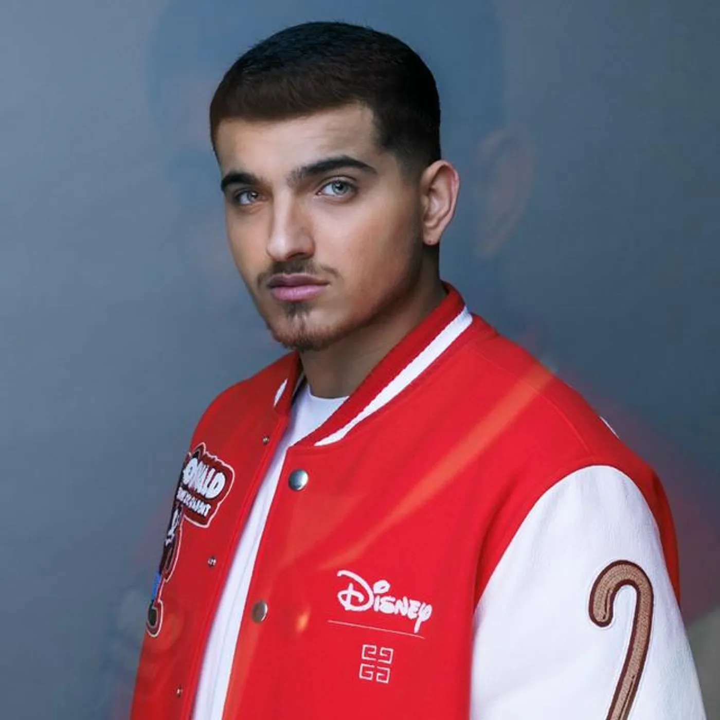 ליאם גולן Brand Page