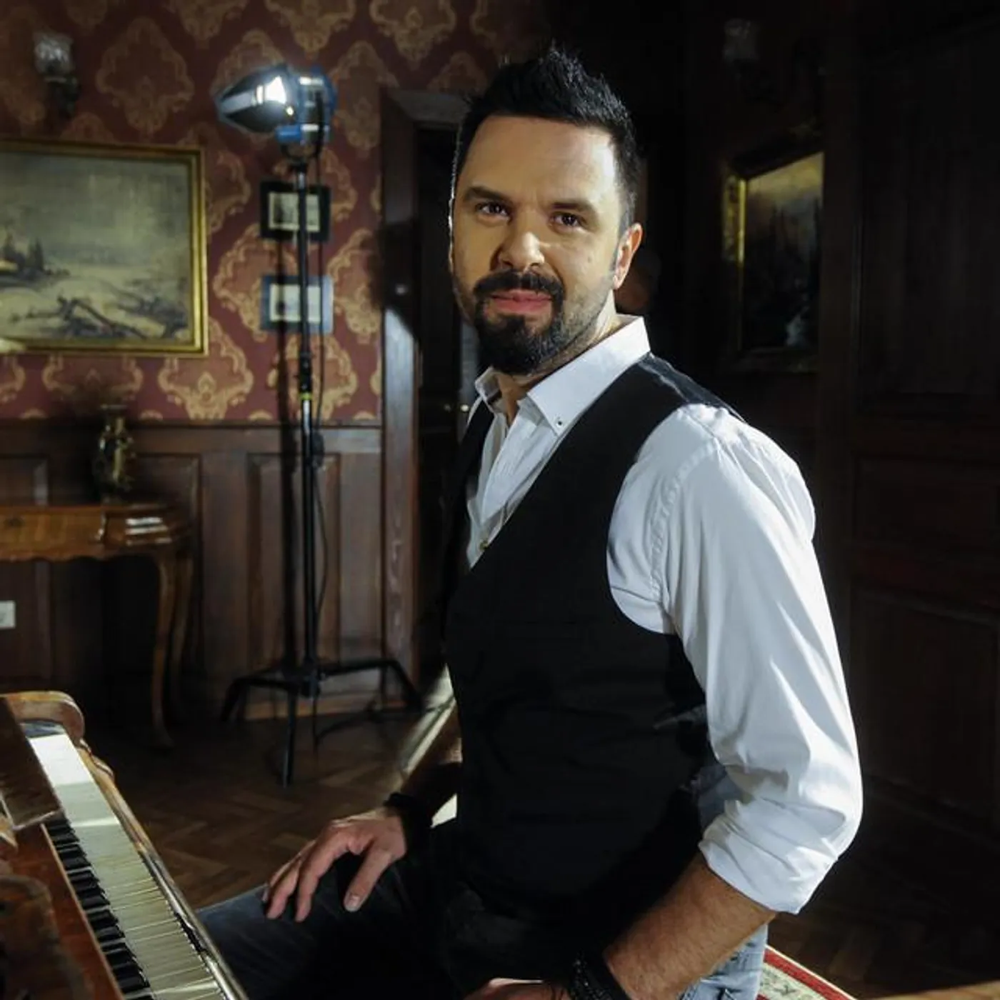 Petar Grašo Brand Page