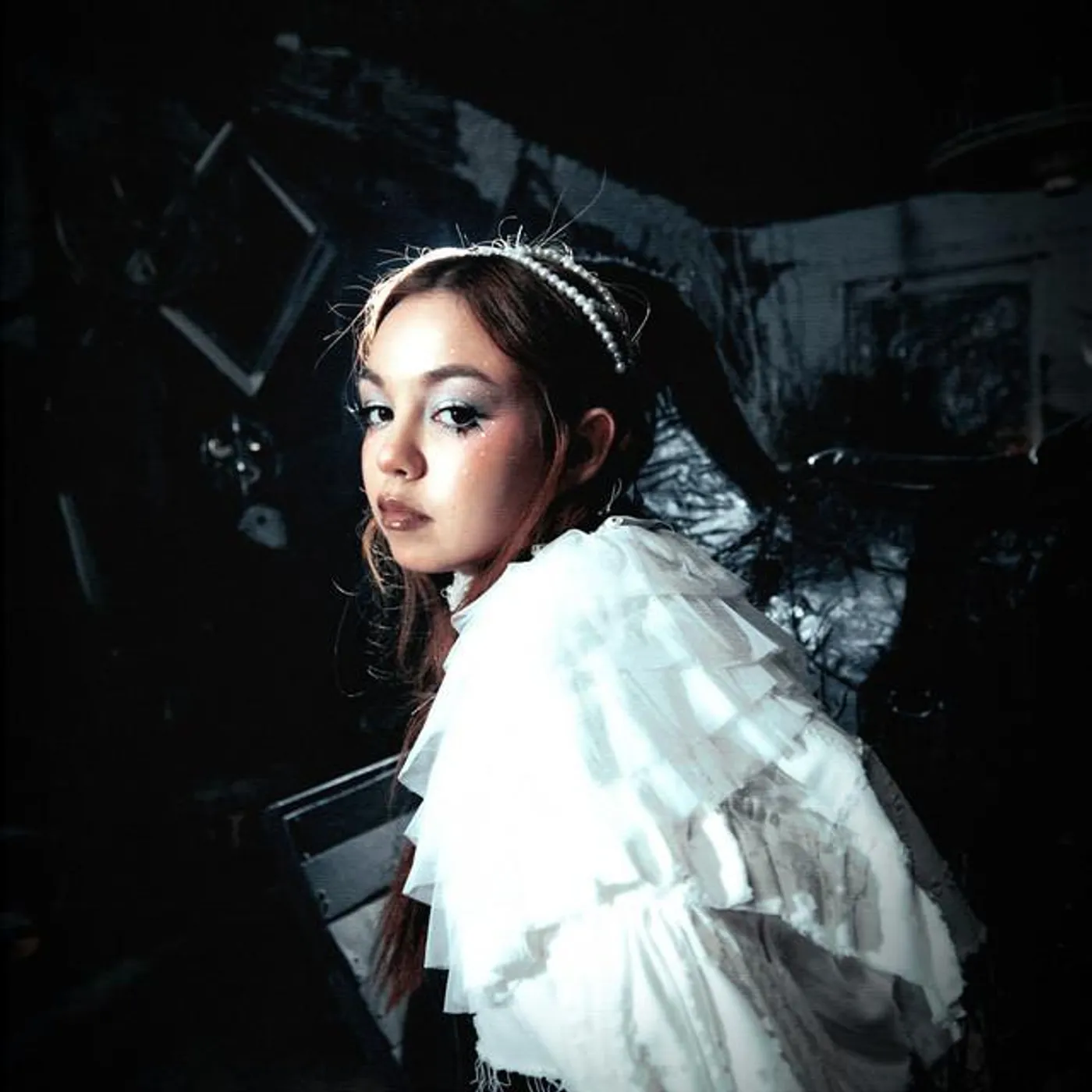 нексюша Brand Page