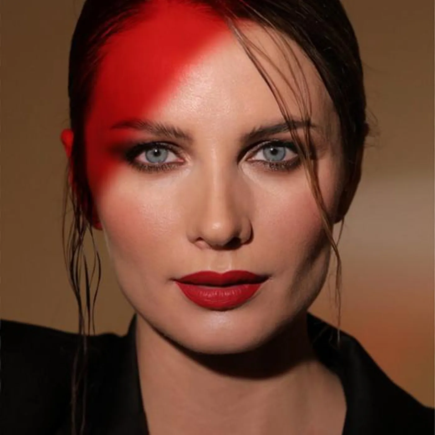 Ева Власова