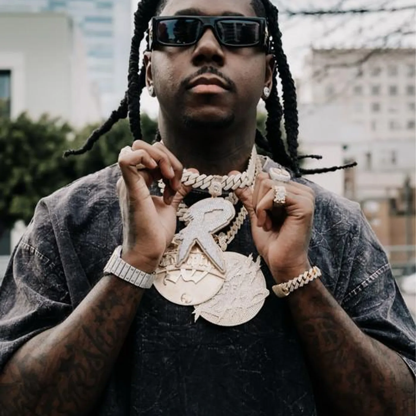 Compton Av Brand Page