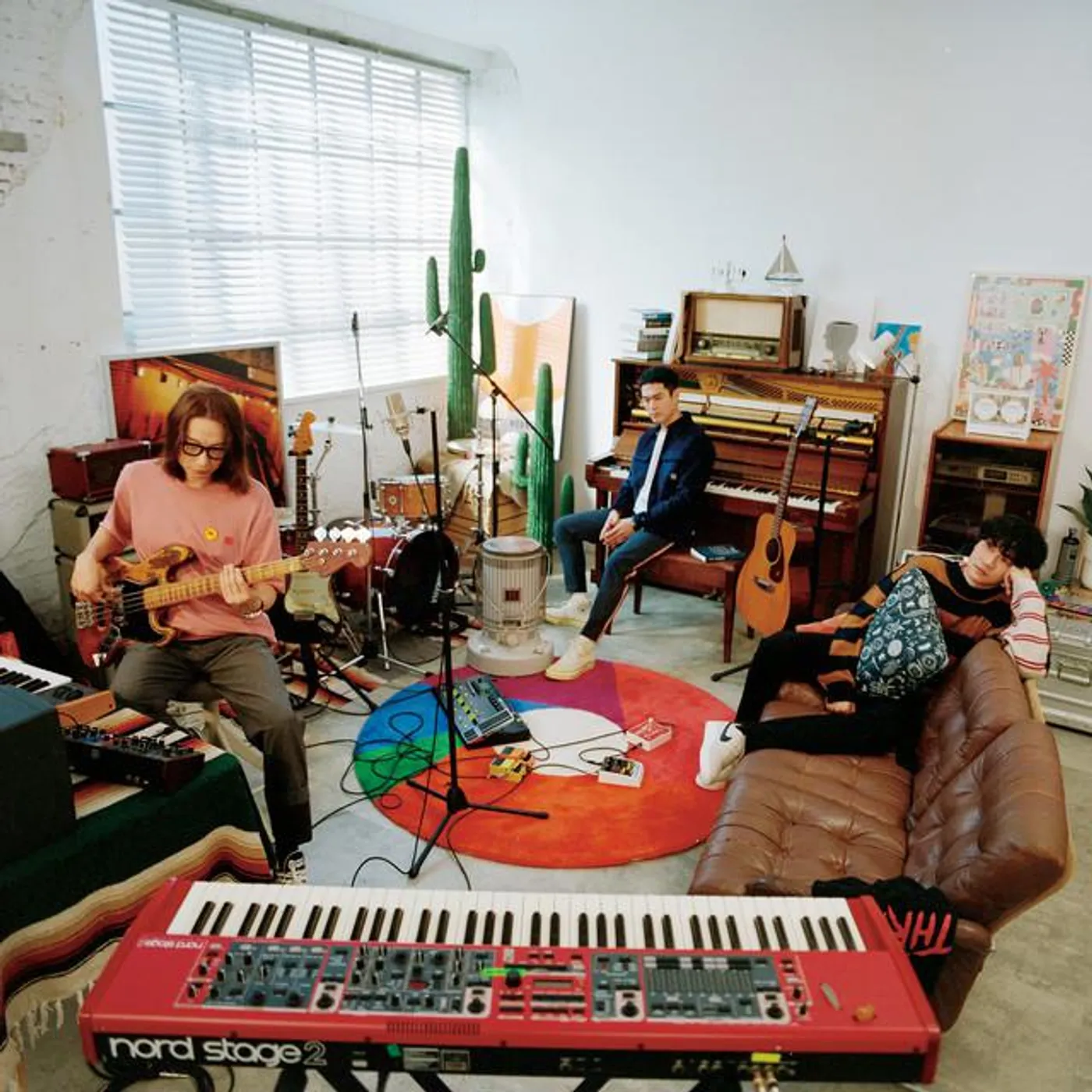 Cosmos People Brand Page