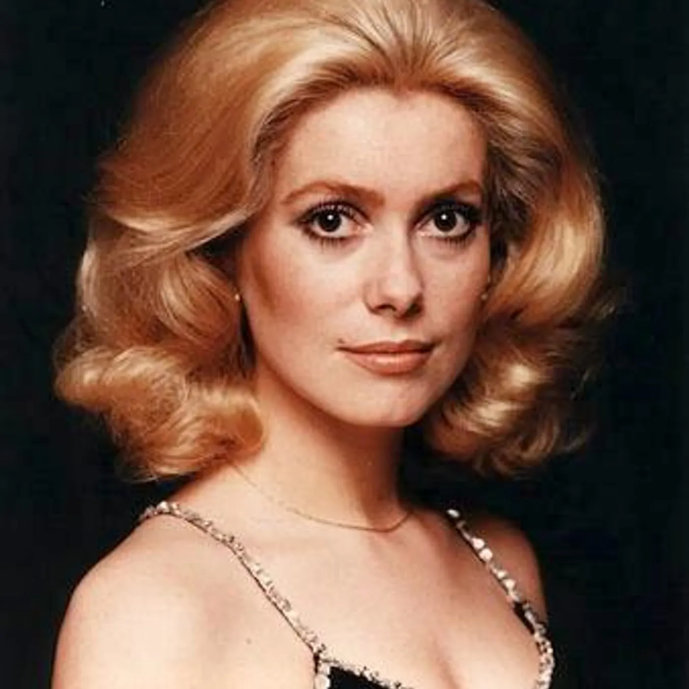 Catherine Deneuve Brand Page