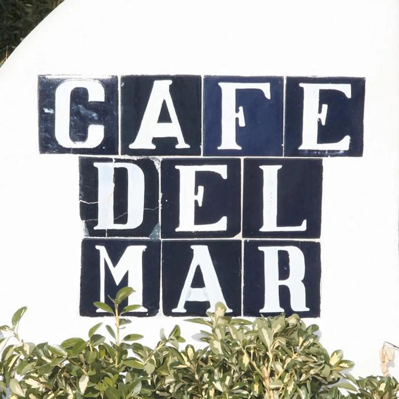 Café del Mar Brand Page