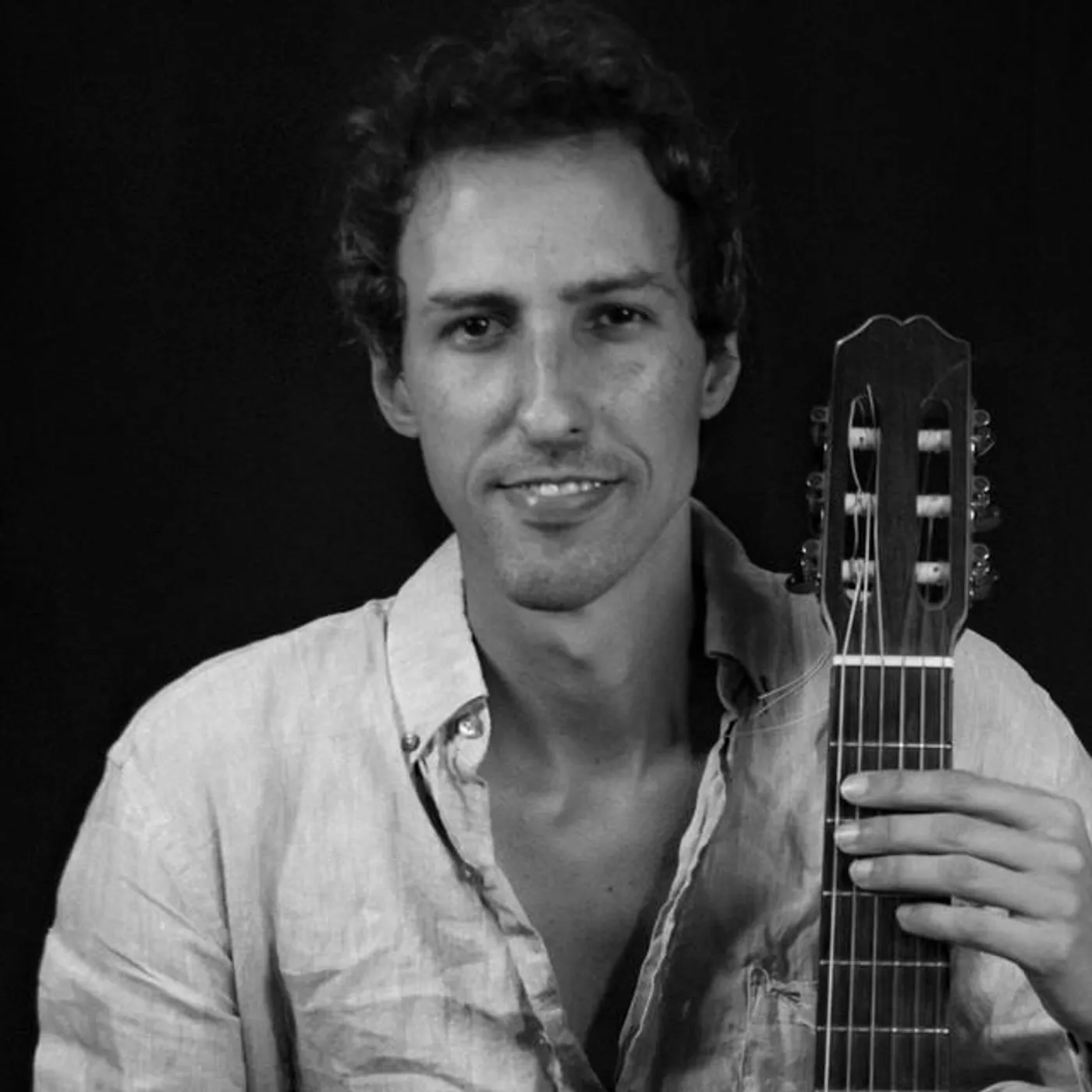 Caio Marcio Santos Brand Page