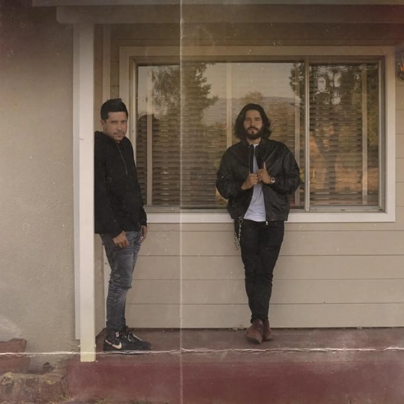 Cali Y El Dandee Brand Page