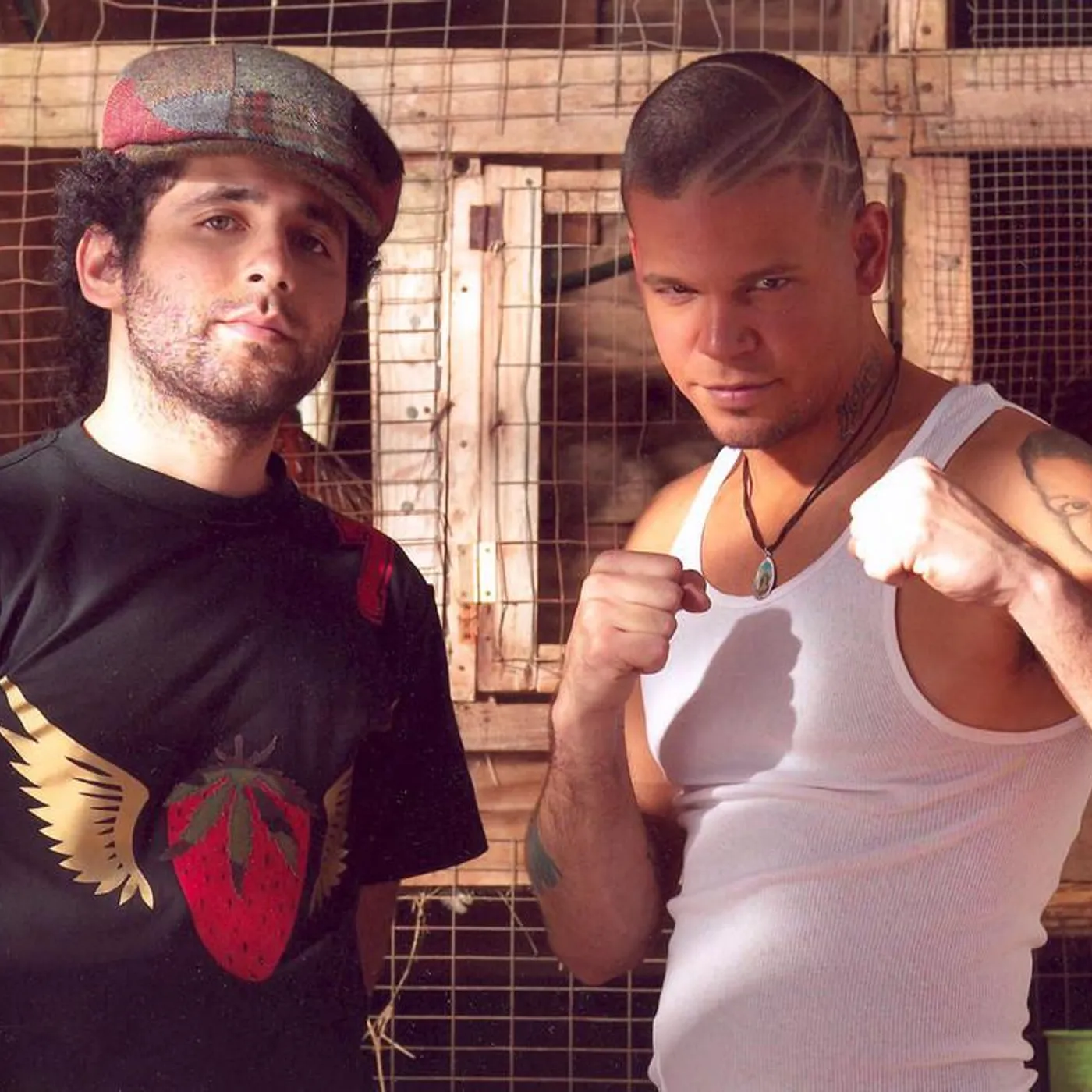 Calle 13 Brand Page