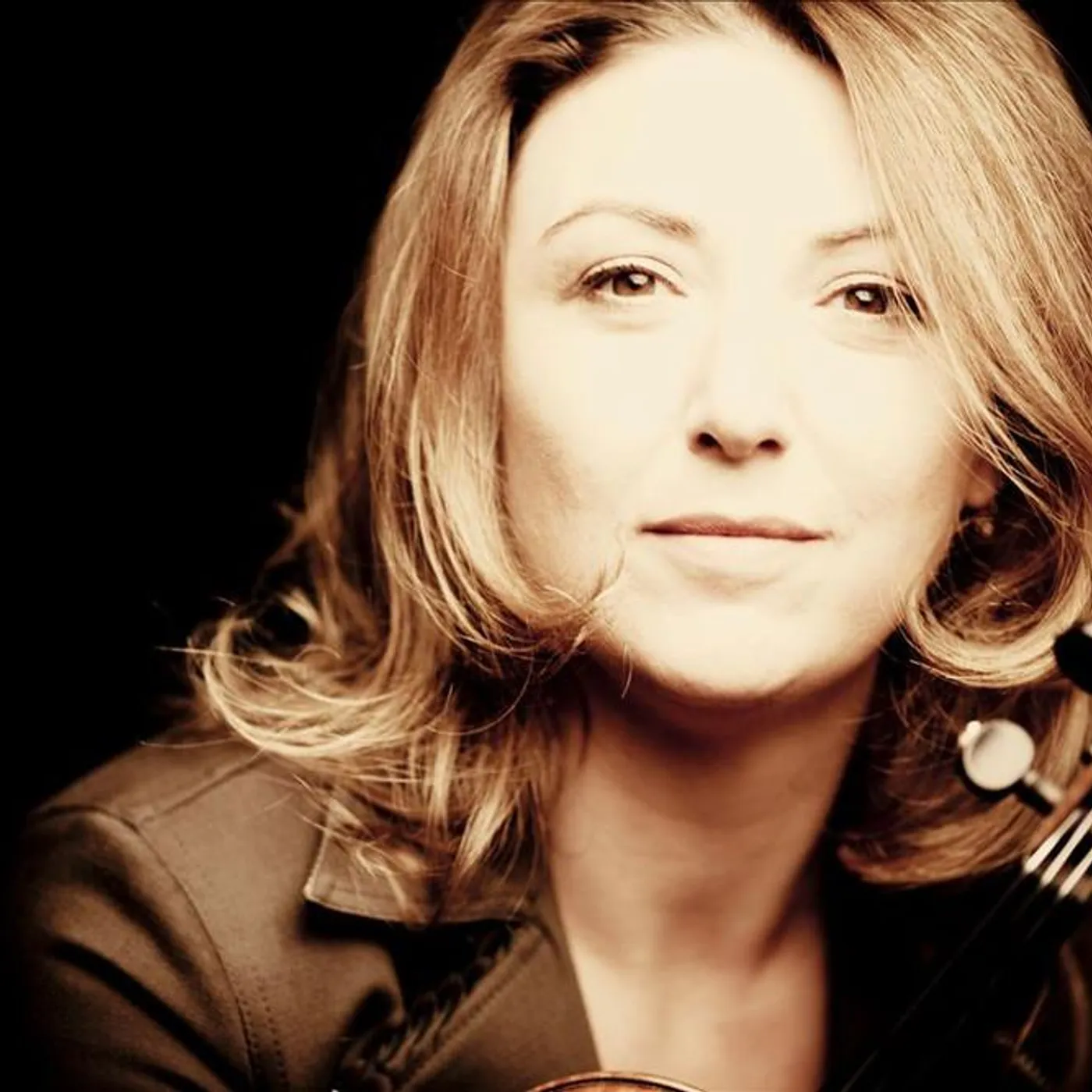 Candida Thompson Brand Page