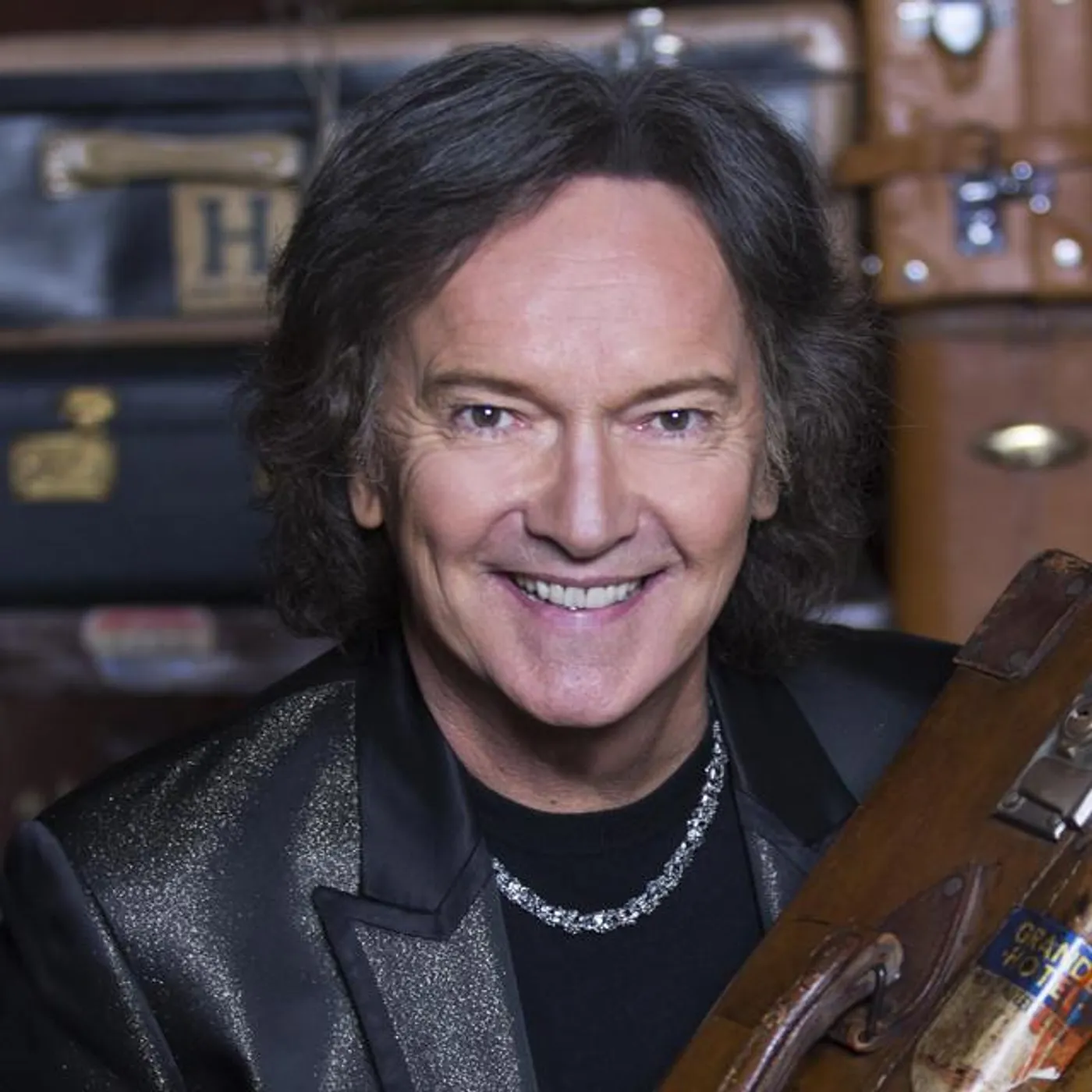 Red Canzian Brand Page