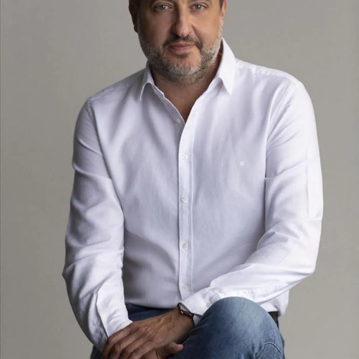 Carlos Mena Brand Page