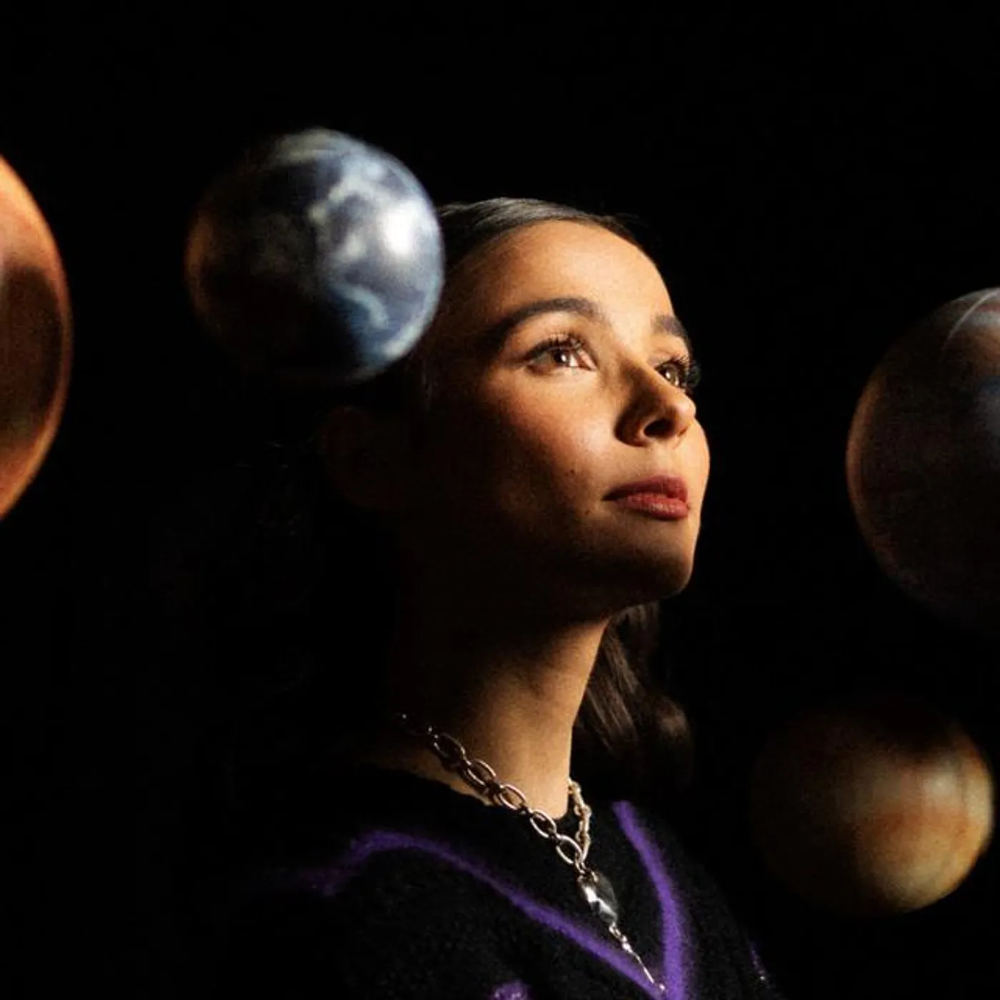 Carla Fernandes Brand Page