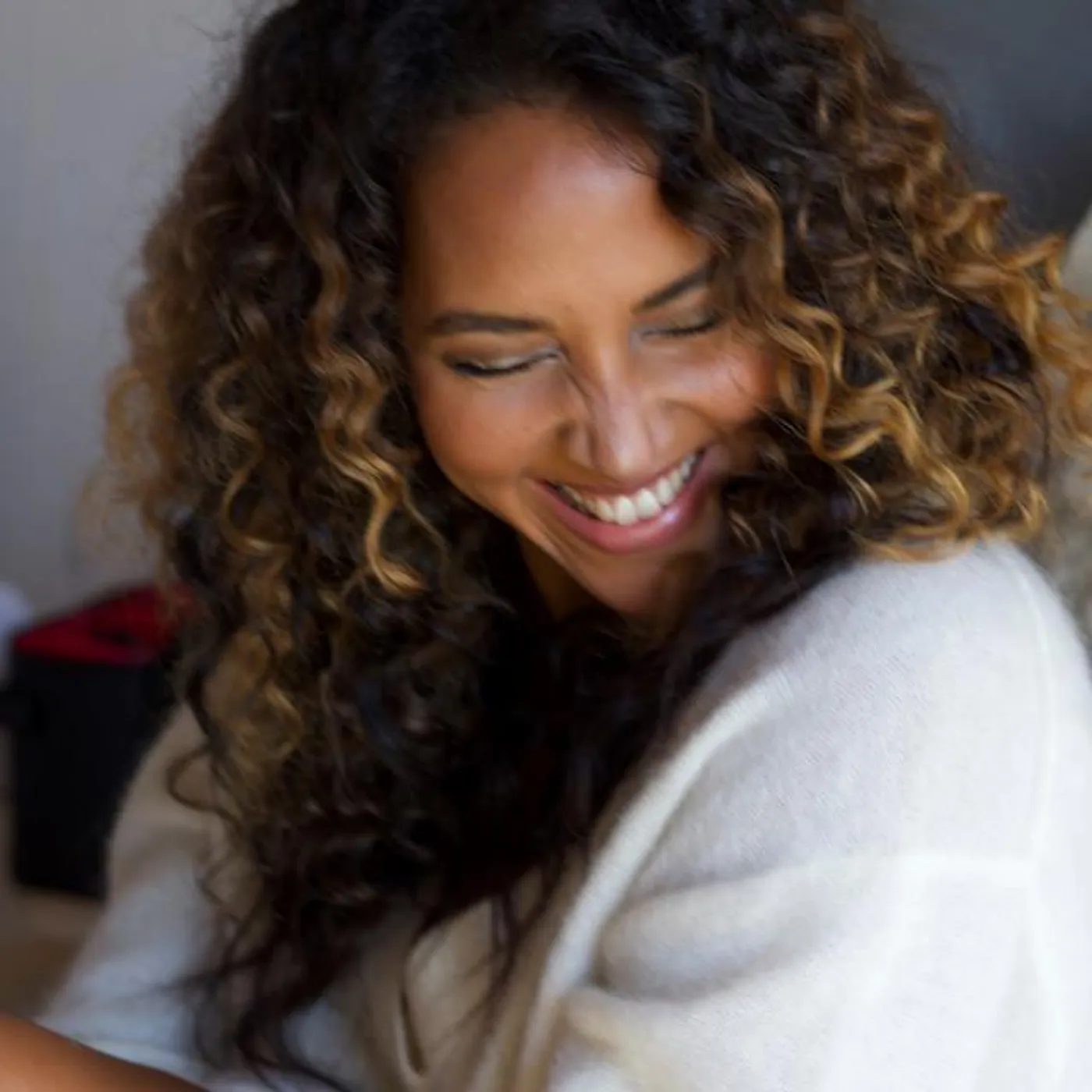 Cassandra Steen Brand Page