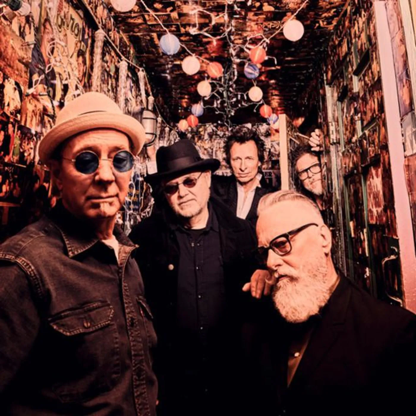 Chagall Guevara Brand Page