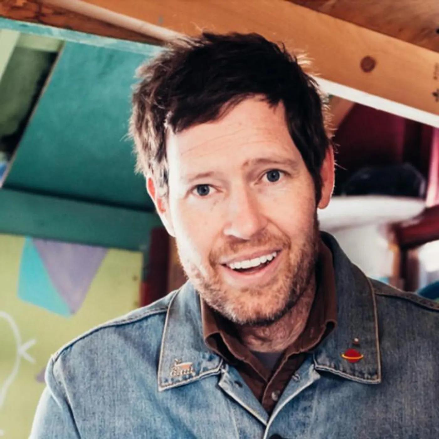 Chad VanGaalen Brand Page