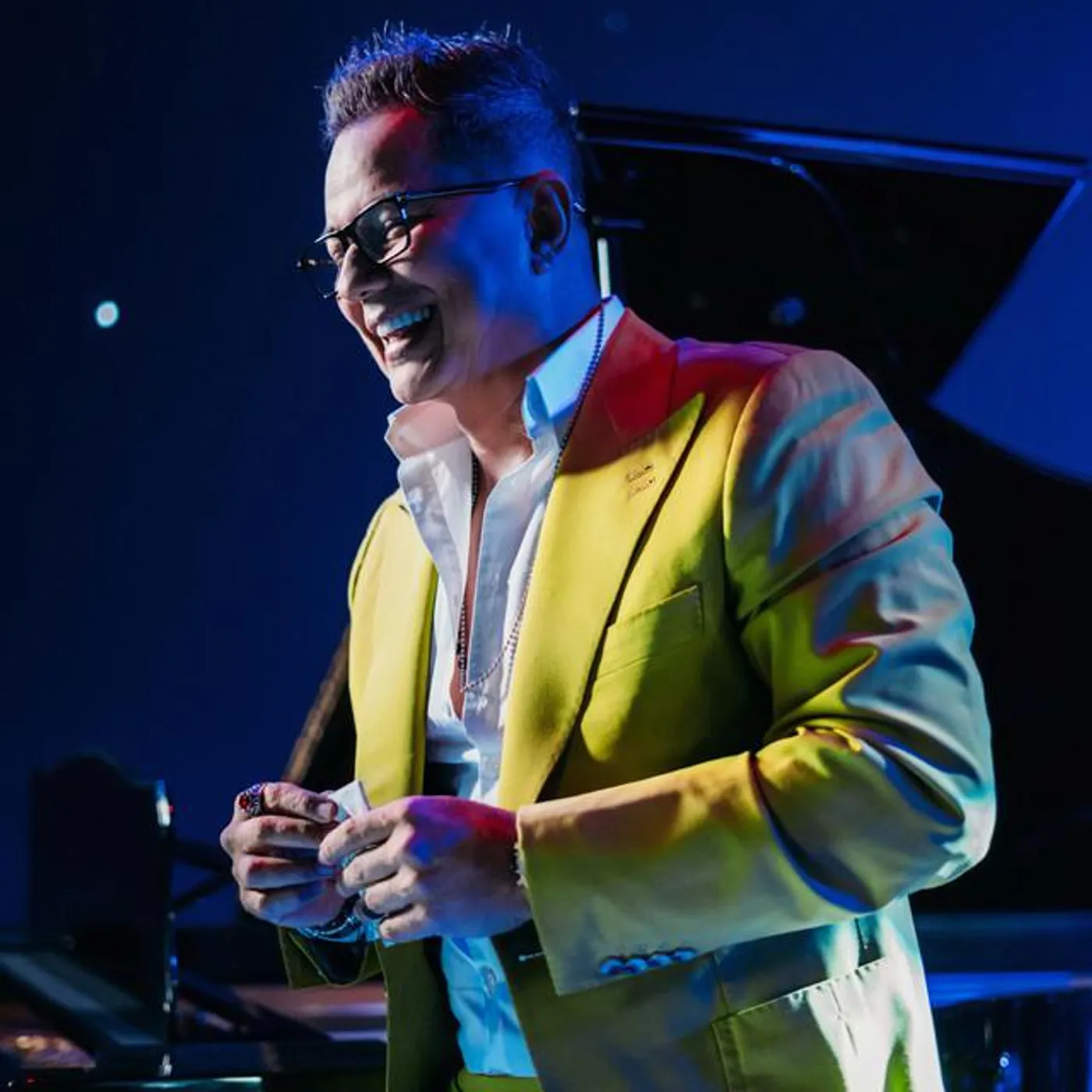 Charlie Zaa Brand Page