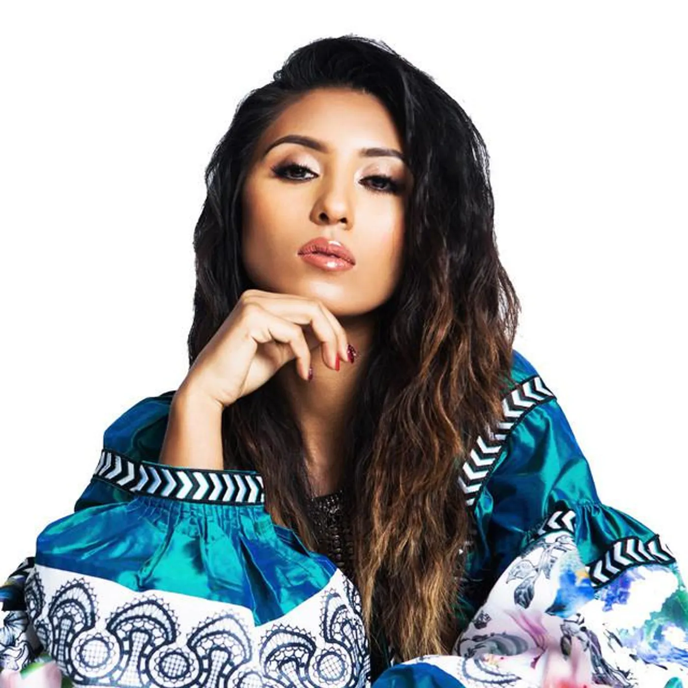 Che'Nelle Brand Page