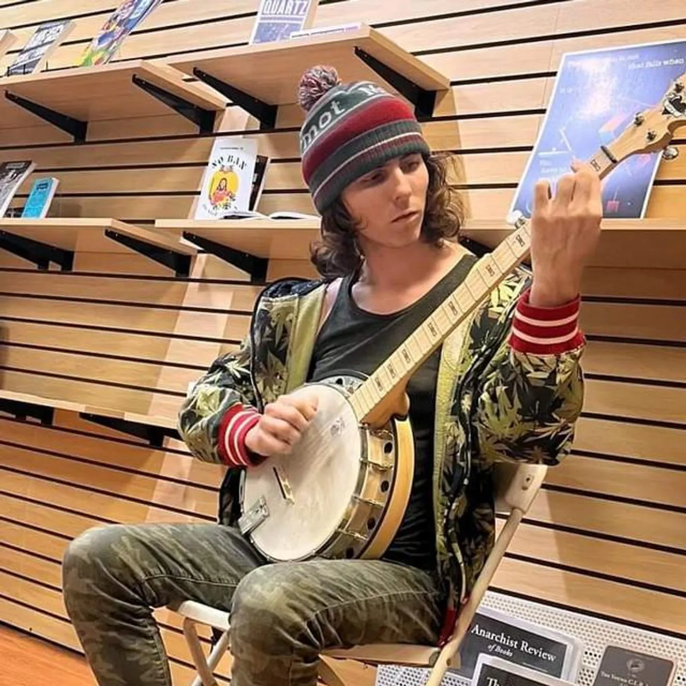 Chloe Defector Brand Page