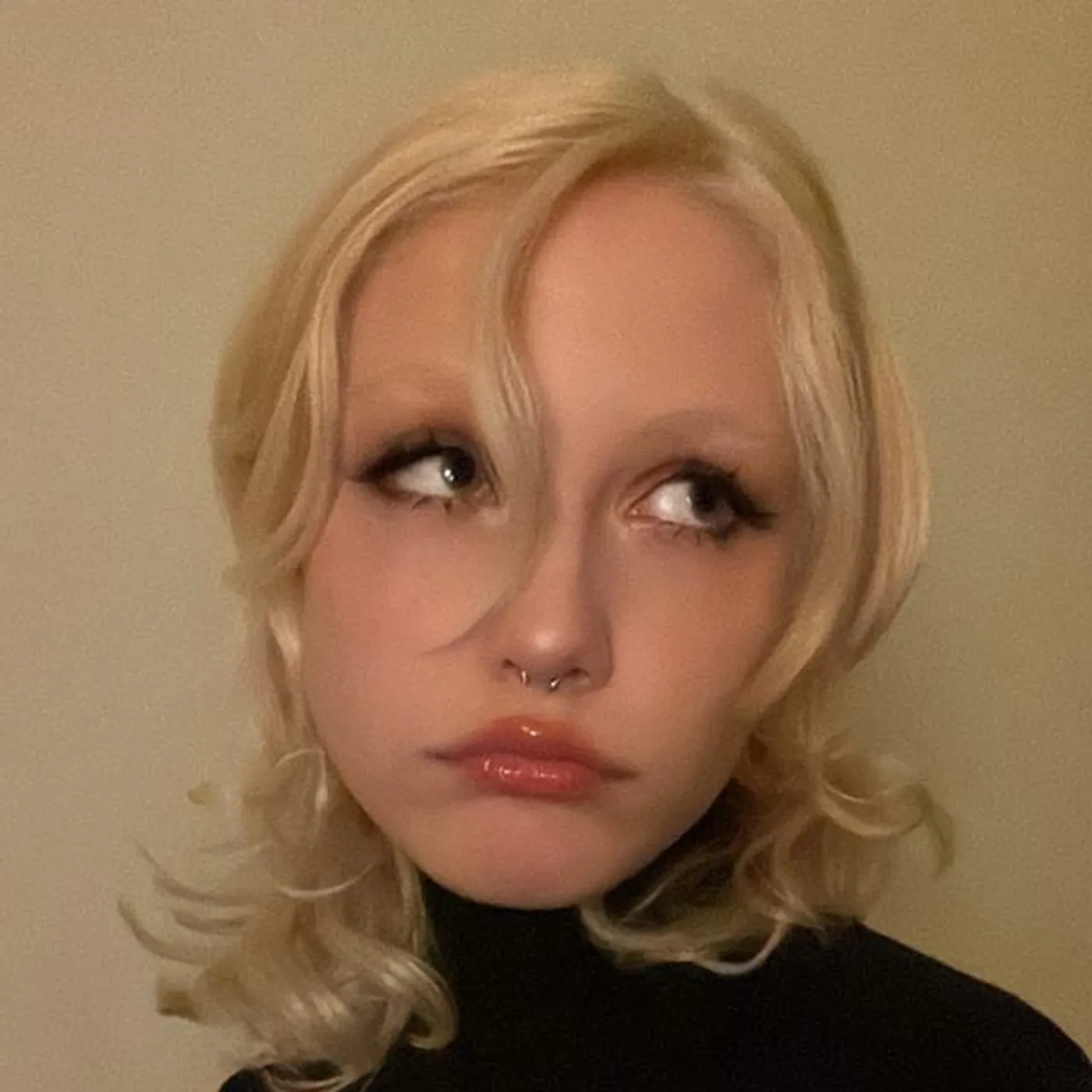 chloe moriondo Brand Page