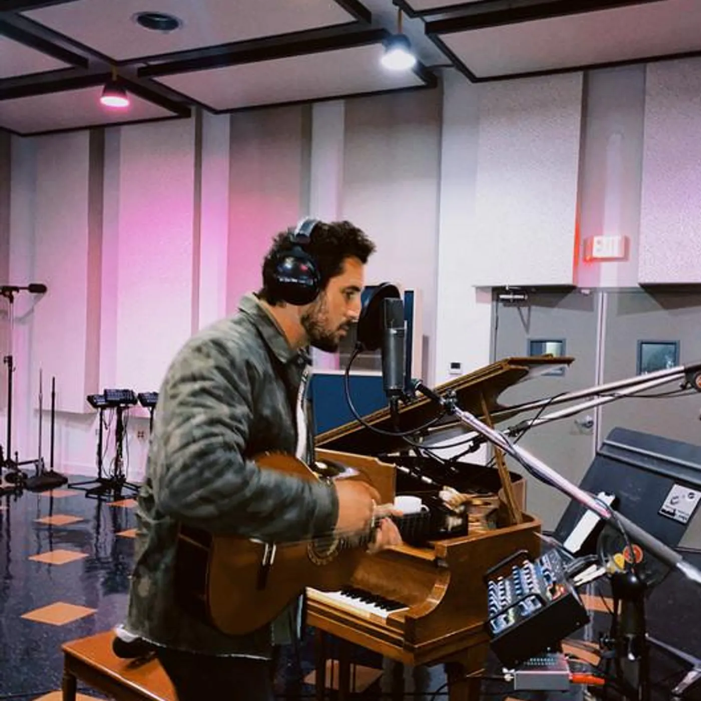 Chris Arena Brand Page