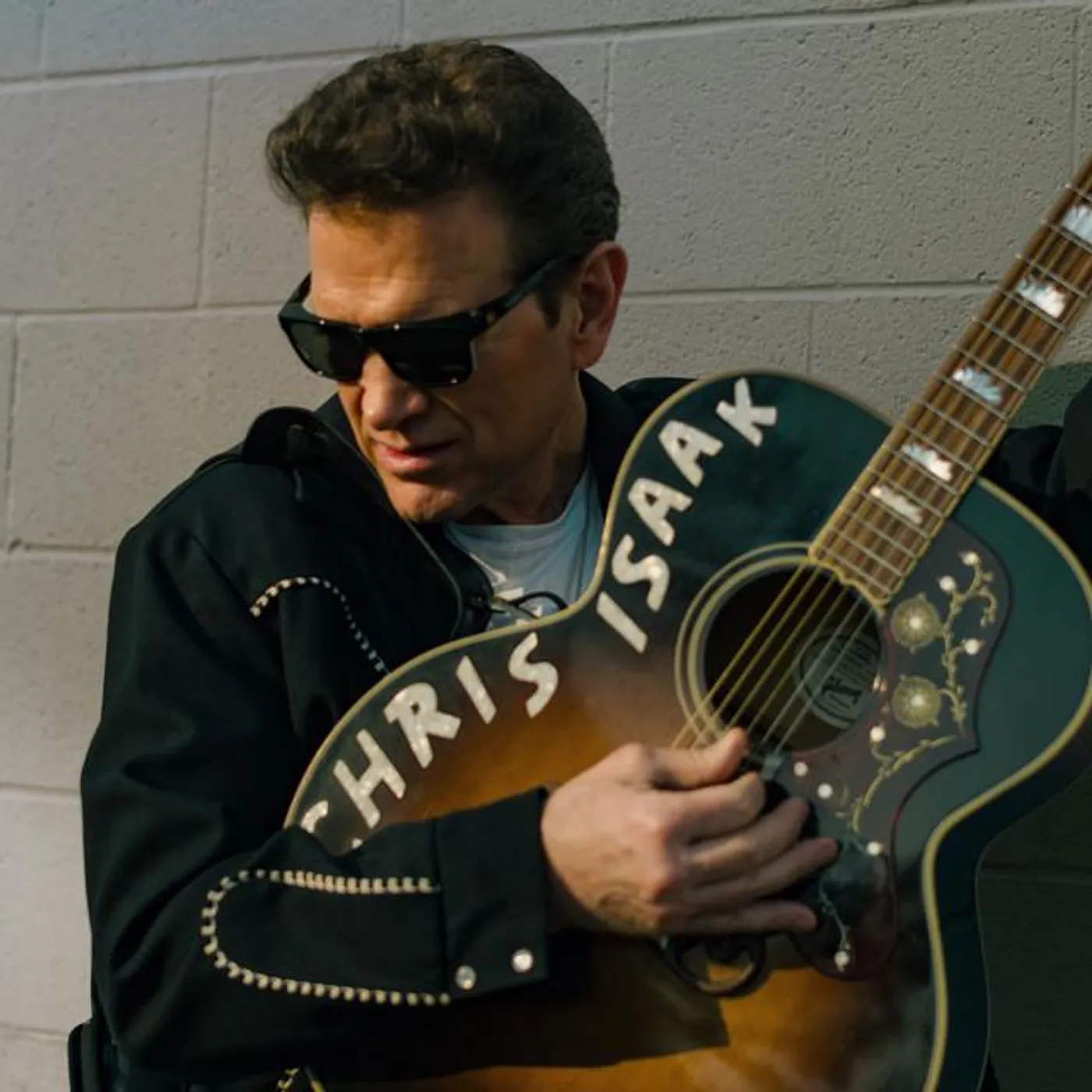 Chris Isaak Brand Page