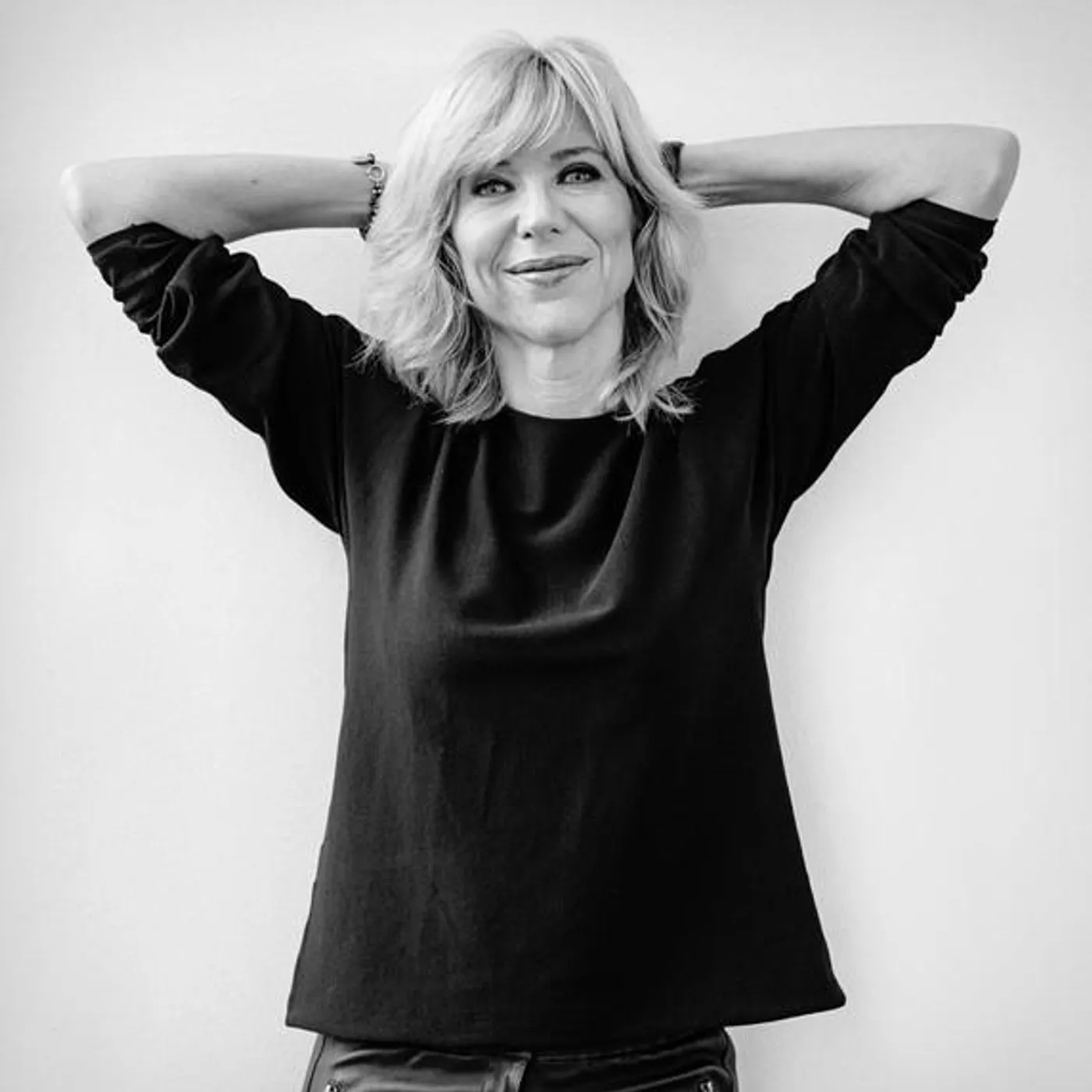 Claudia De Breij Brand Page