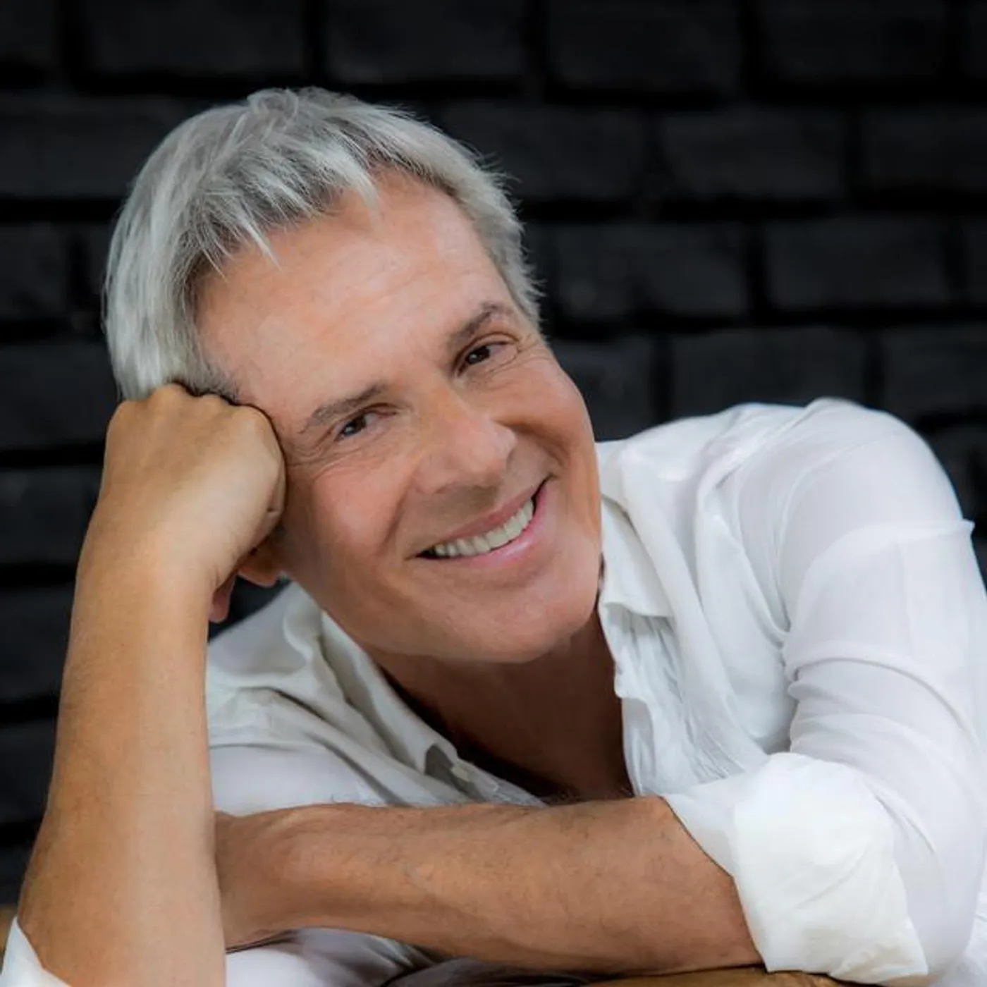 Claudio Baglioni Brand Page