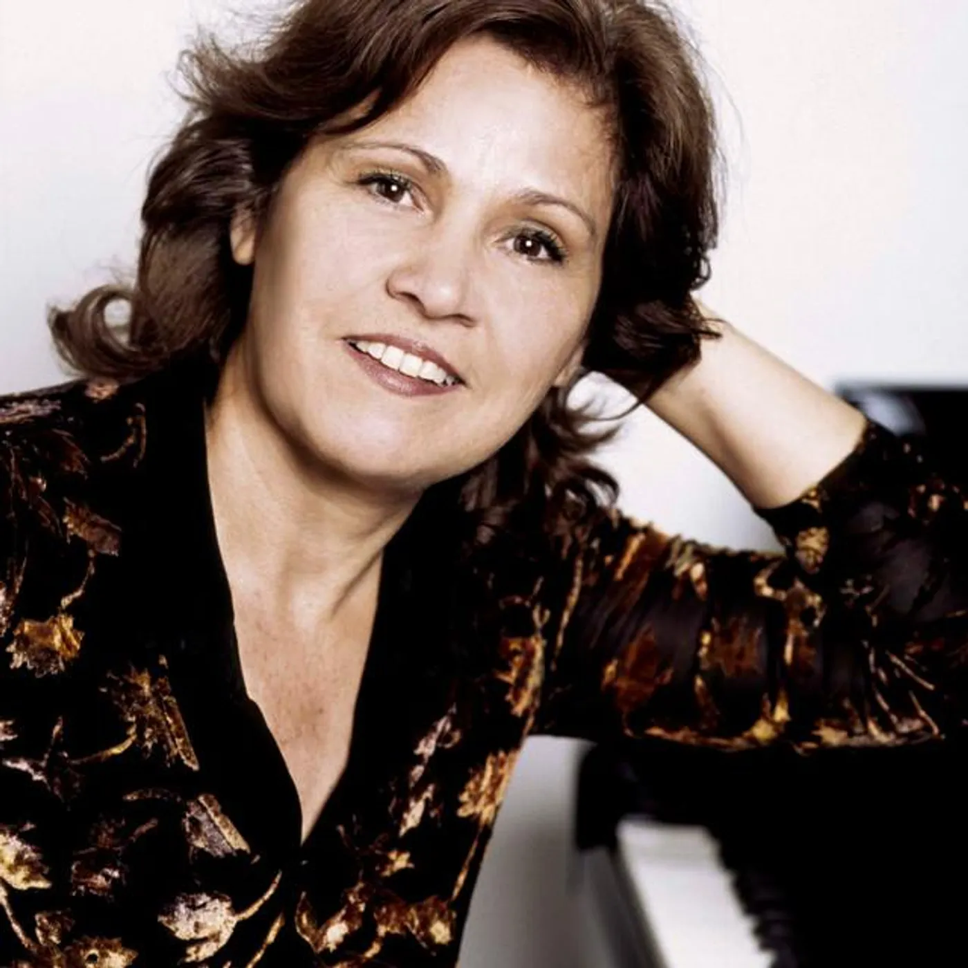 Cristina Ortiz Brand Page