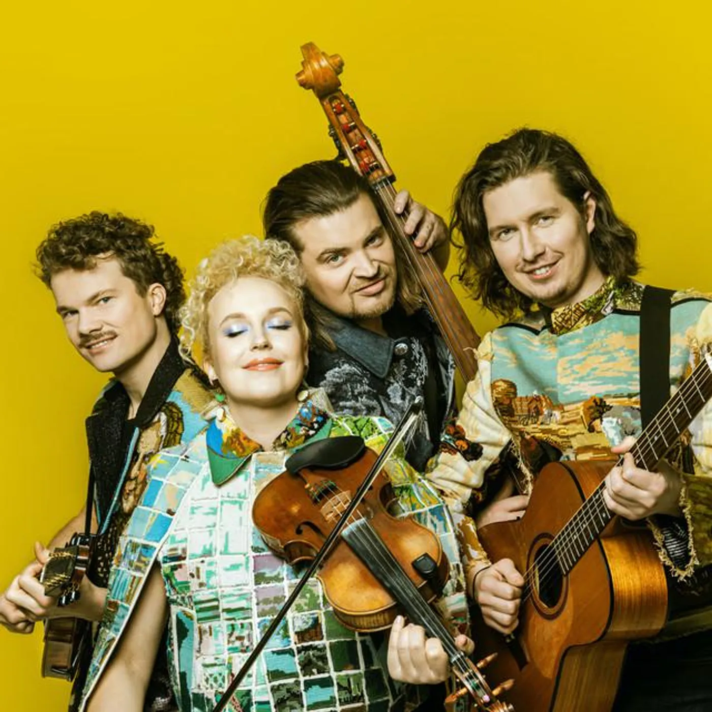 Curly Strings Brand Page