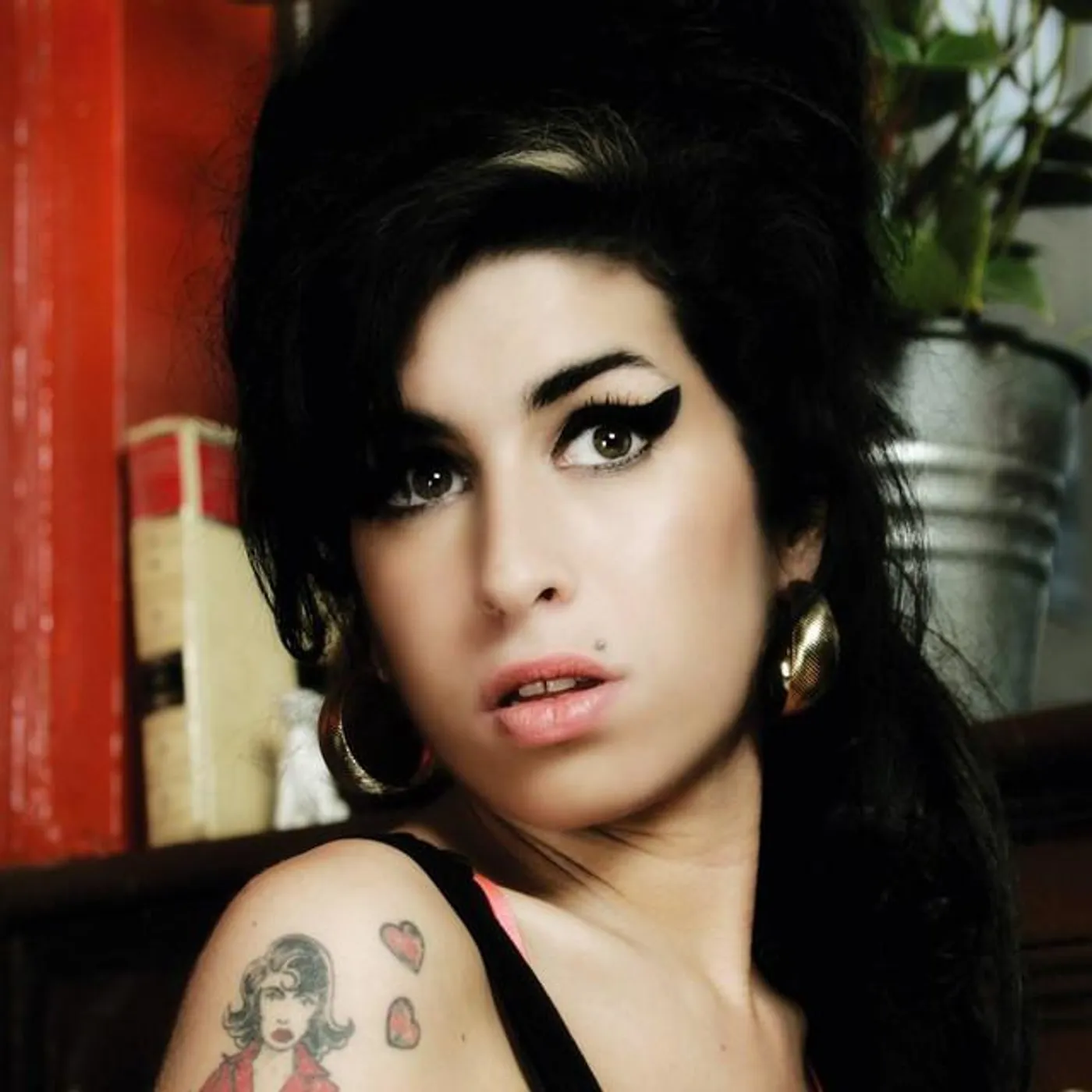 Amy Winehouse Brand Page