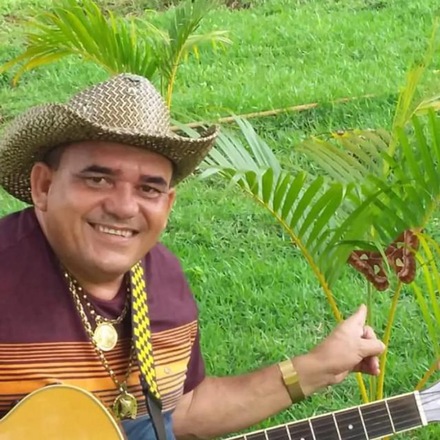 Amado Edilson Brand Page