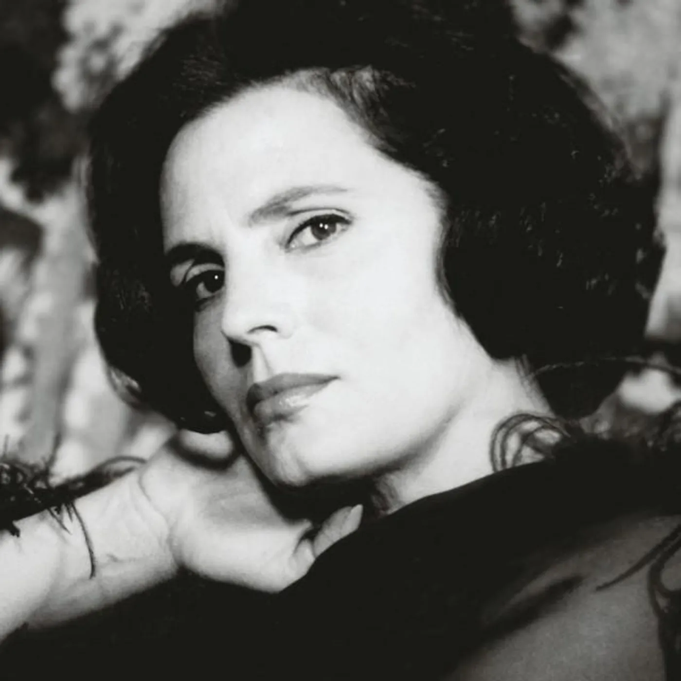 Amália Rodrigues Brand Page